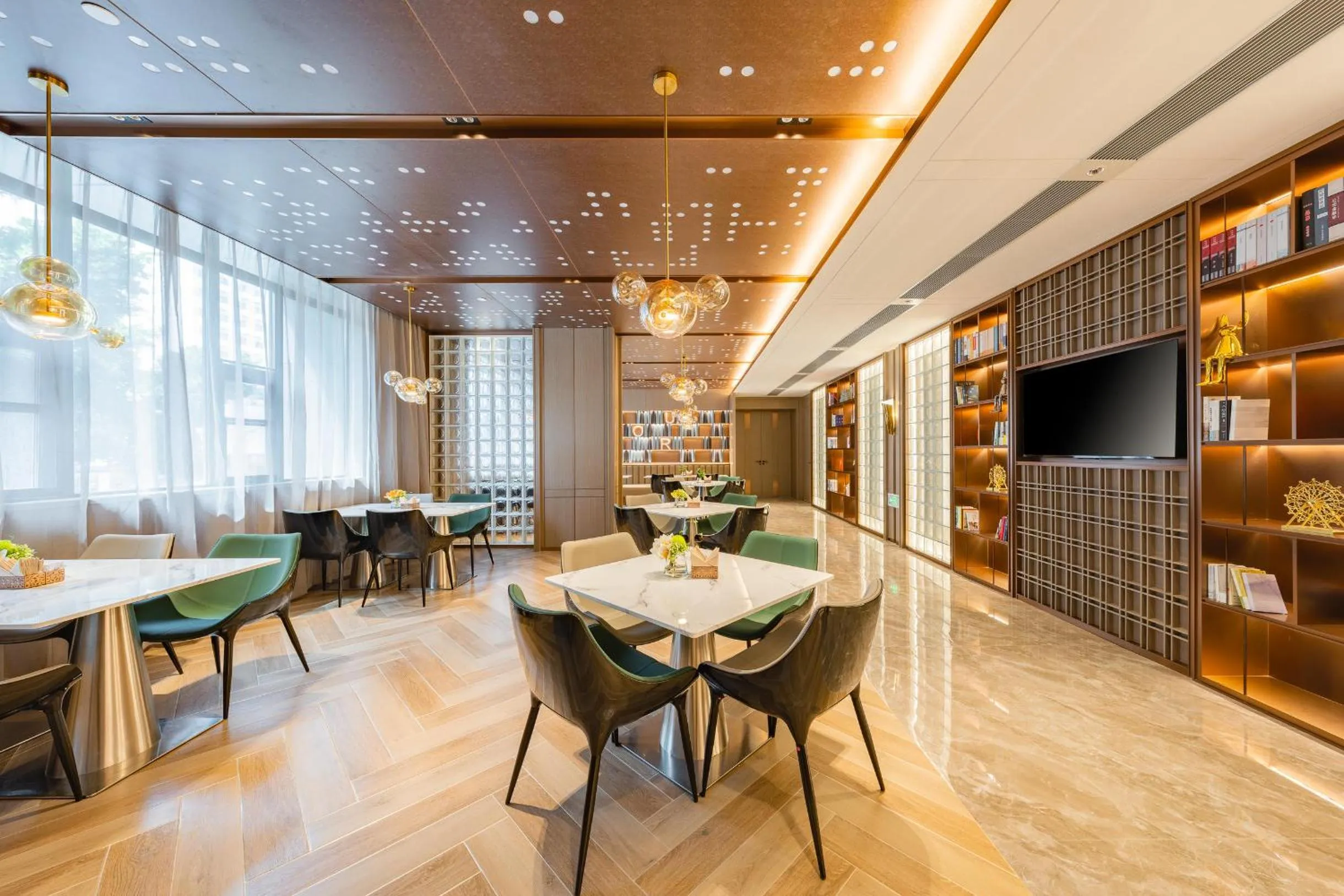 Restaurant/places to eat in Atour Hotel Guangzhou Pazhou Exhibition Center Information Port-Free shuttle bus to Canton Fair