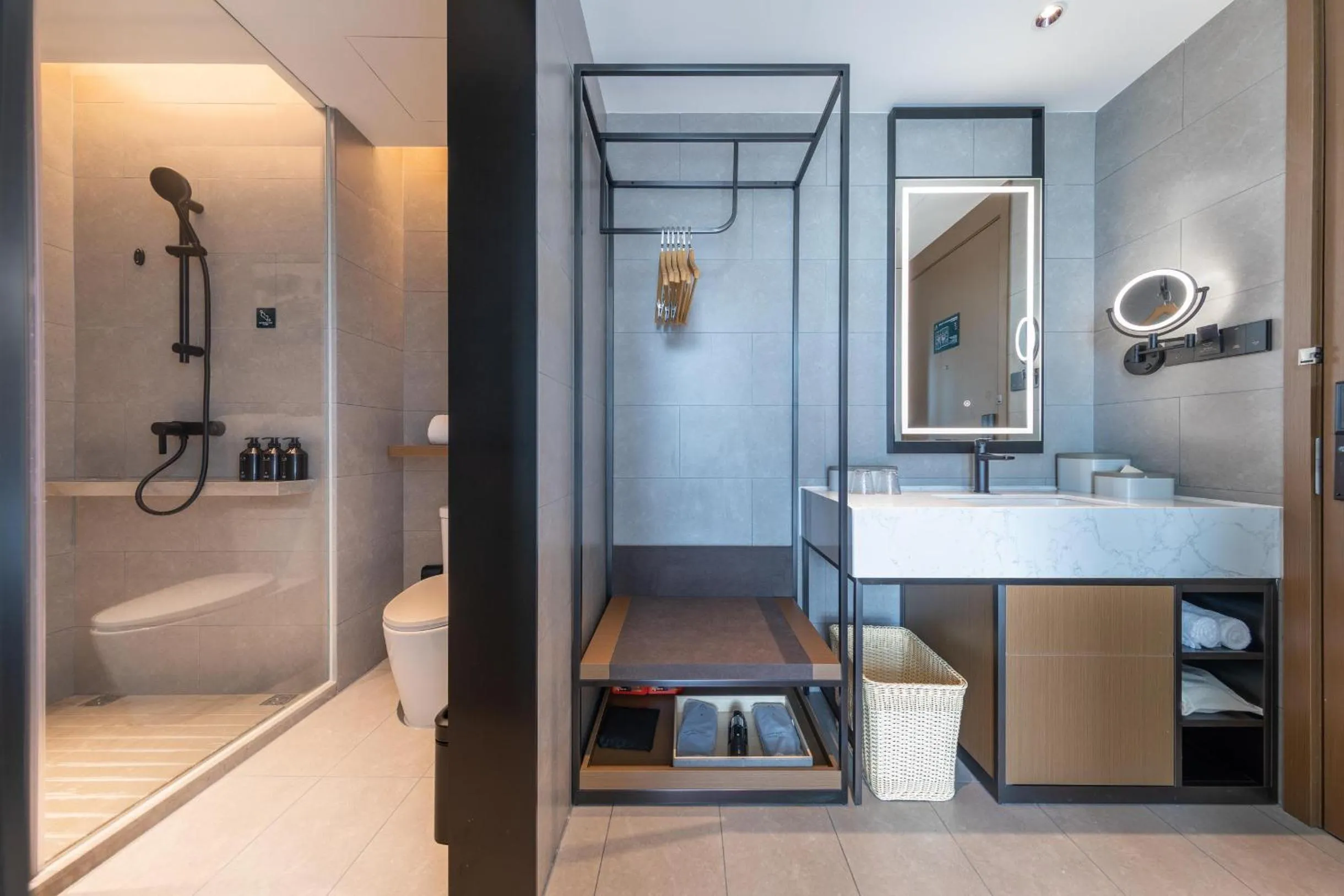 Shower in Atour Hotel Guangzhou Huangpu Development Zone Baoying