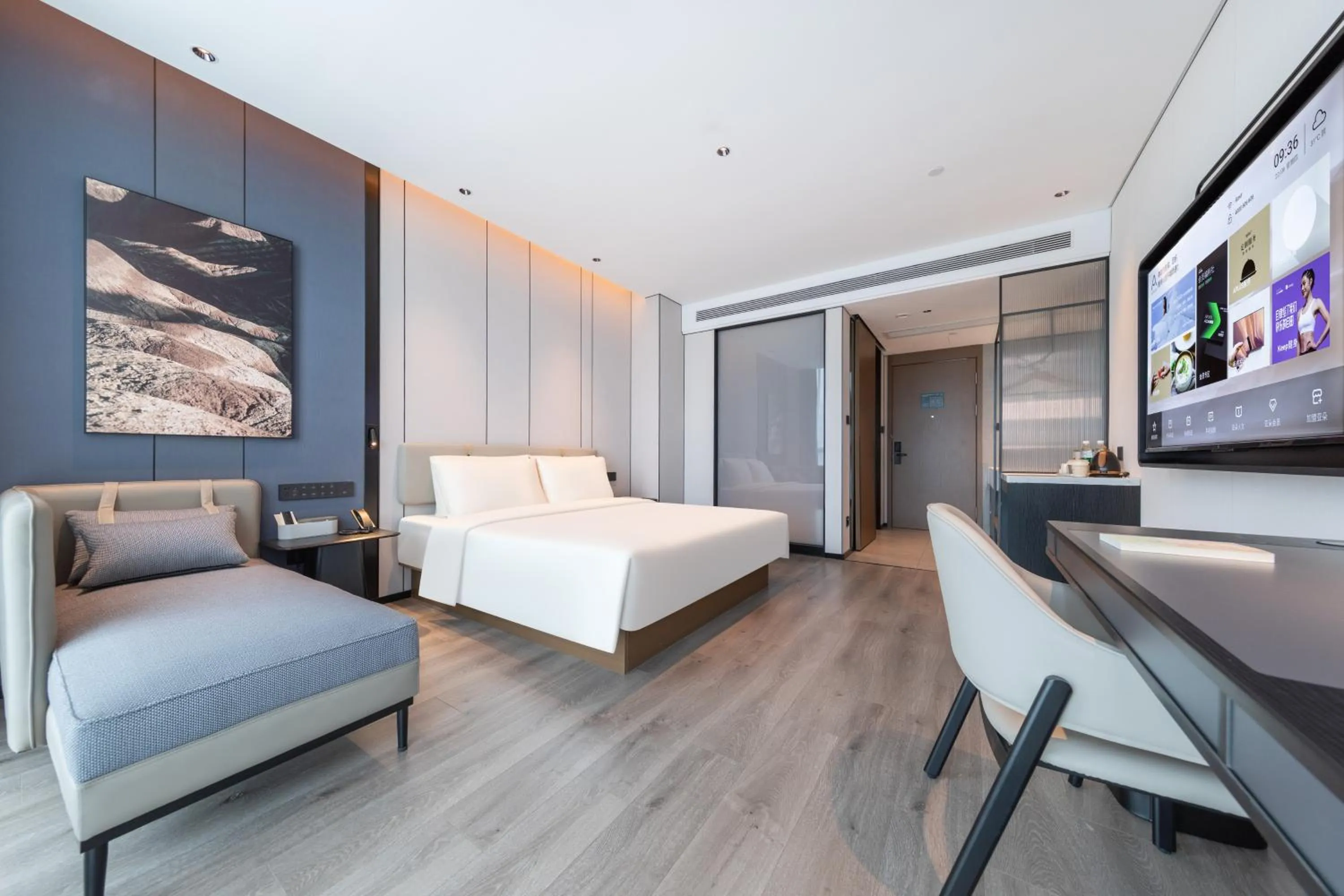 Photo of the whole room, Bed in Atour Hotel Guangzhou Huangpu Development Zone Baoying