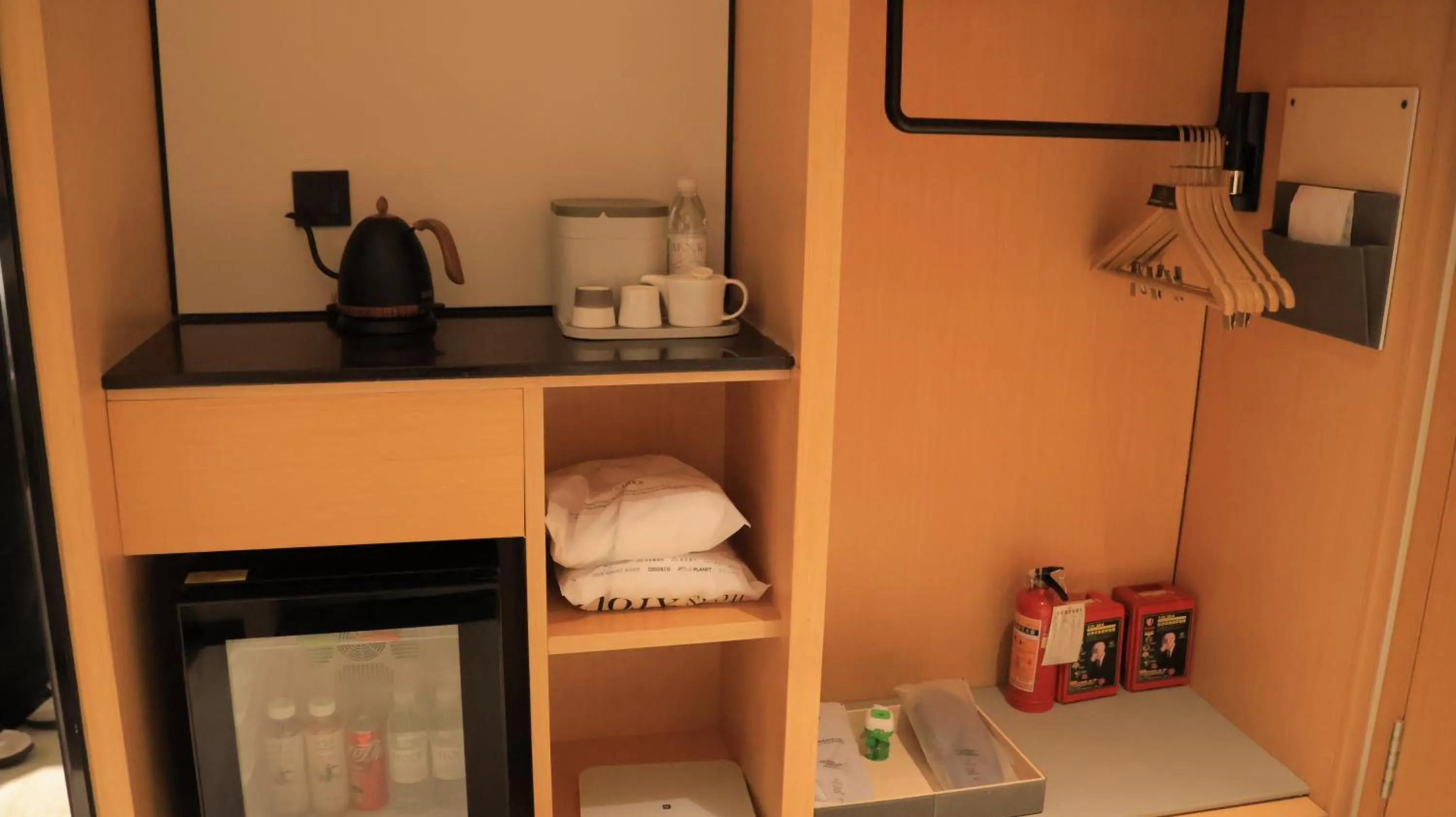 minibar in Atour X Hotel Guangzhou Baiyun International Airport Renhe Station