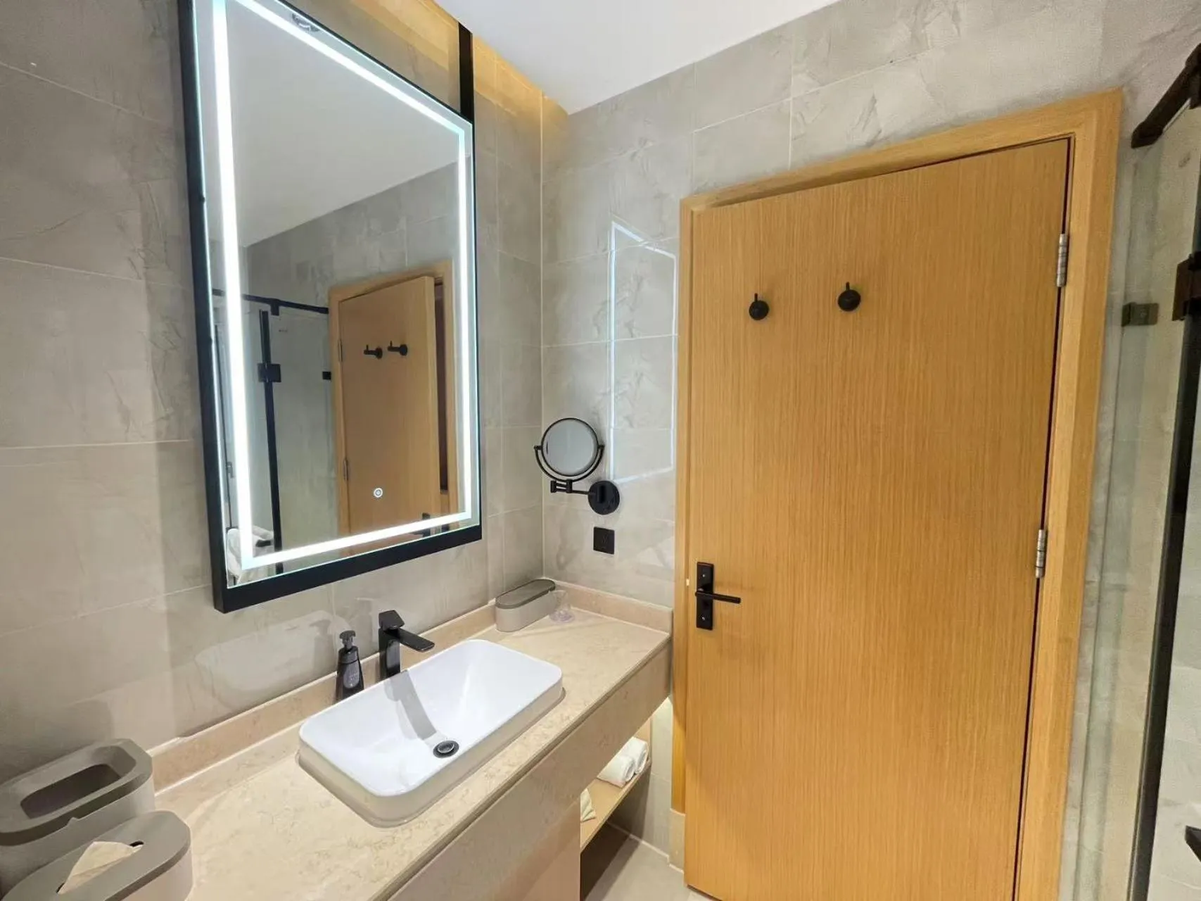 Atour X Hotel Guangzhou Baiyun International Airport Renhe Station