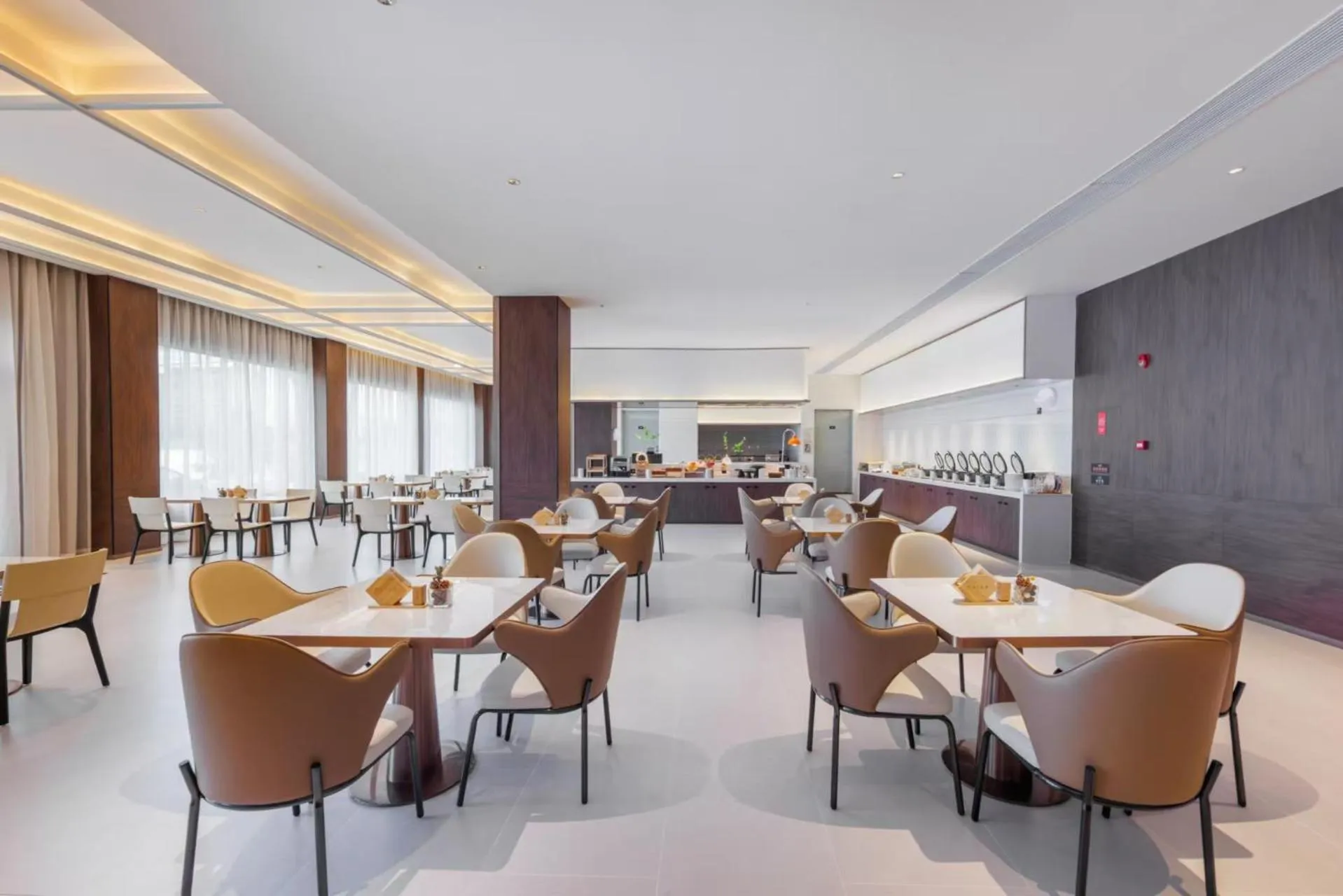 Restaurant/places to eat in Atour X Hotel Guangzhou Baiyun International Airport Renhe Station