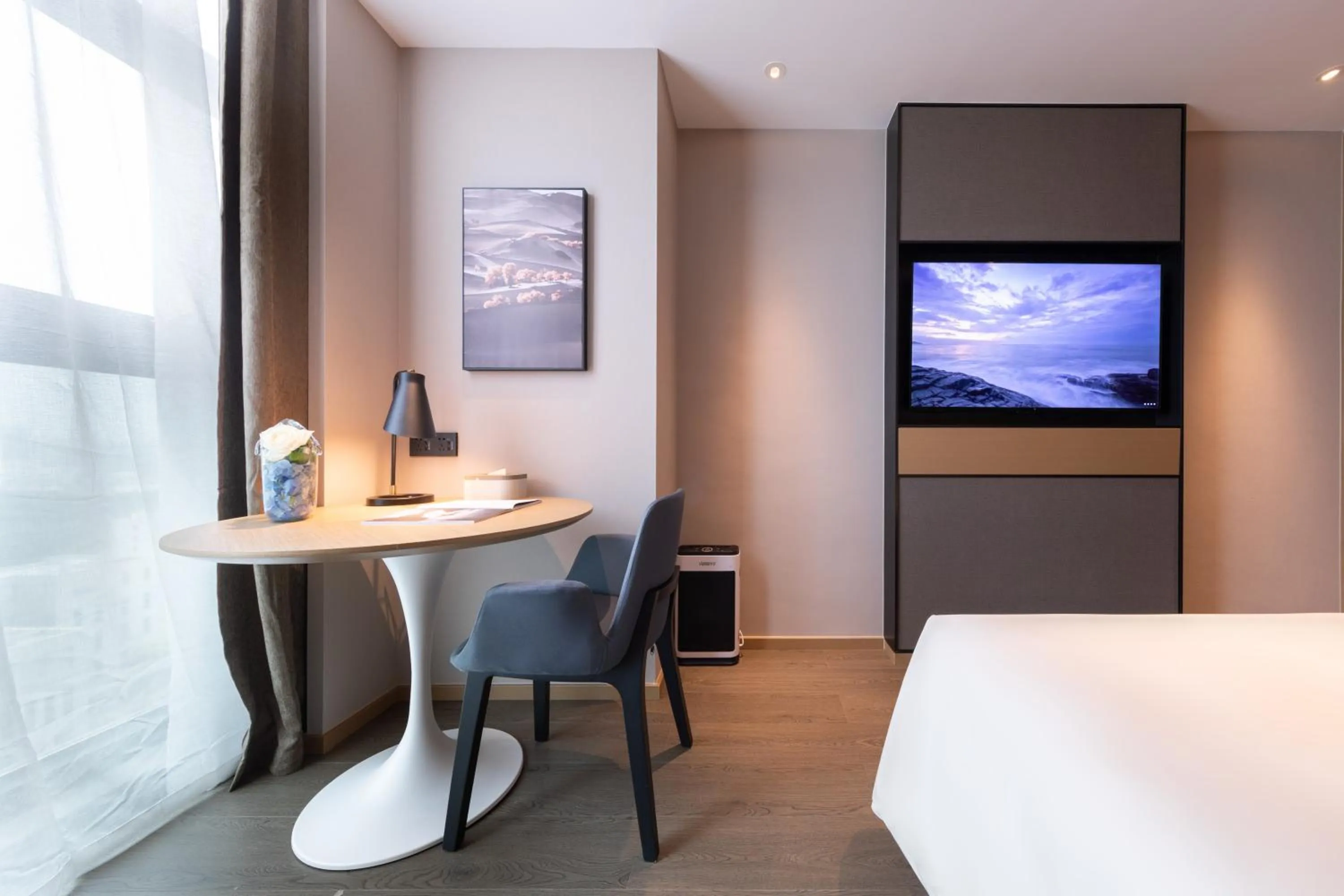 Bed in Atour Hotel Shenzhen Guanlan High Tech Park