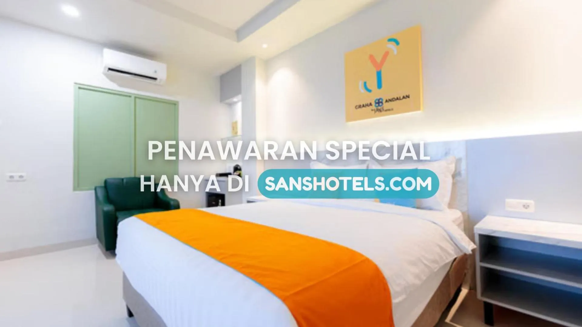 Bedroom, Bed in Sans Hotel 88 Andalan Surabaya by RedDoorz