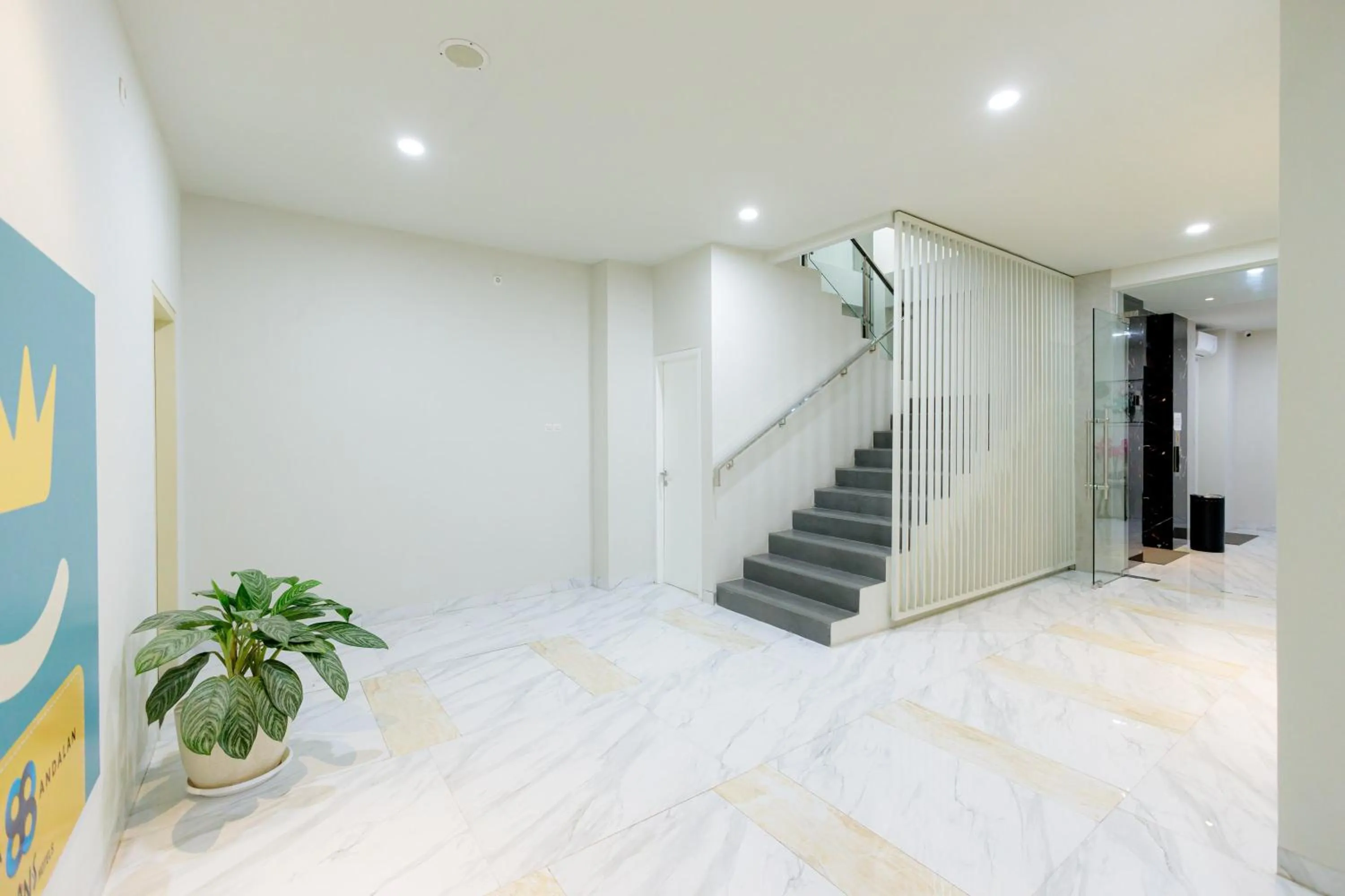 Property building in Sans Hotel 88 Andalan Surabaya by RedDoorz