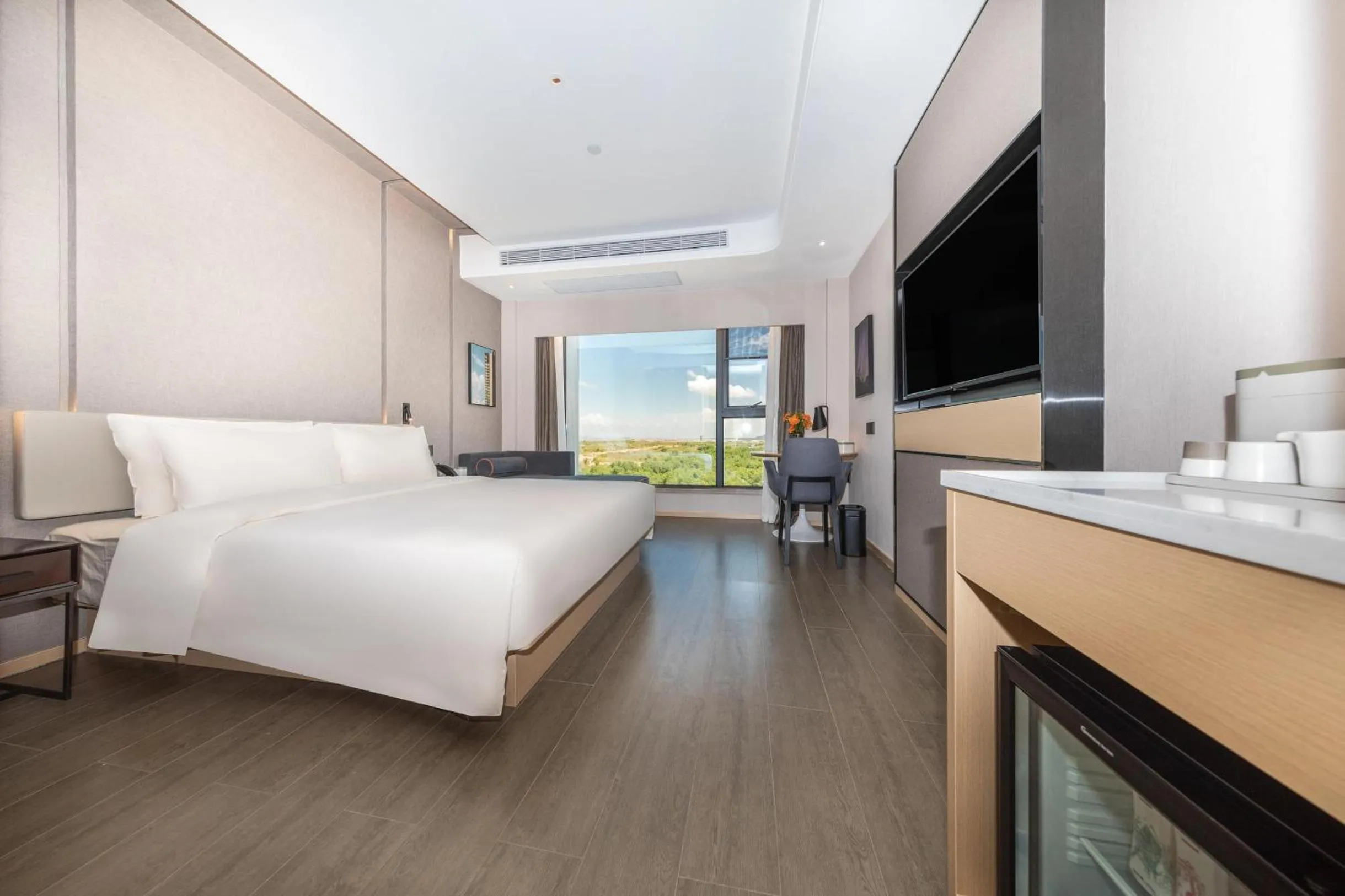 Bed in Atour Hotel Zhuhai High Tech Zone University Town Government Affairs Center