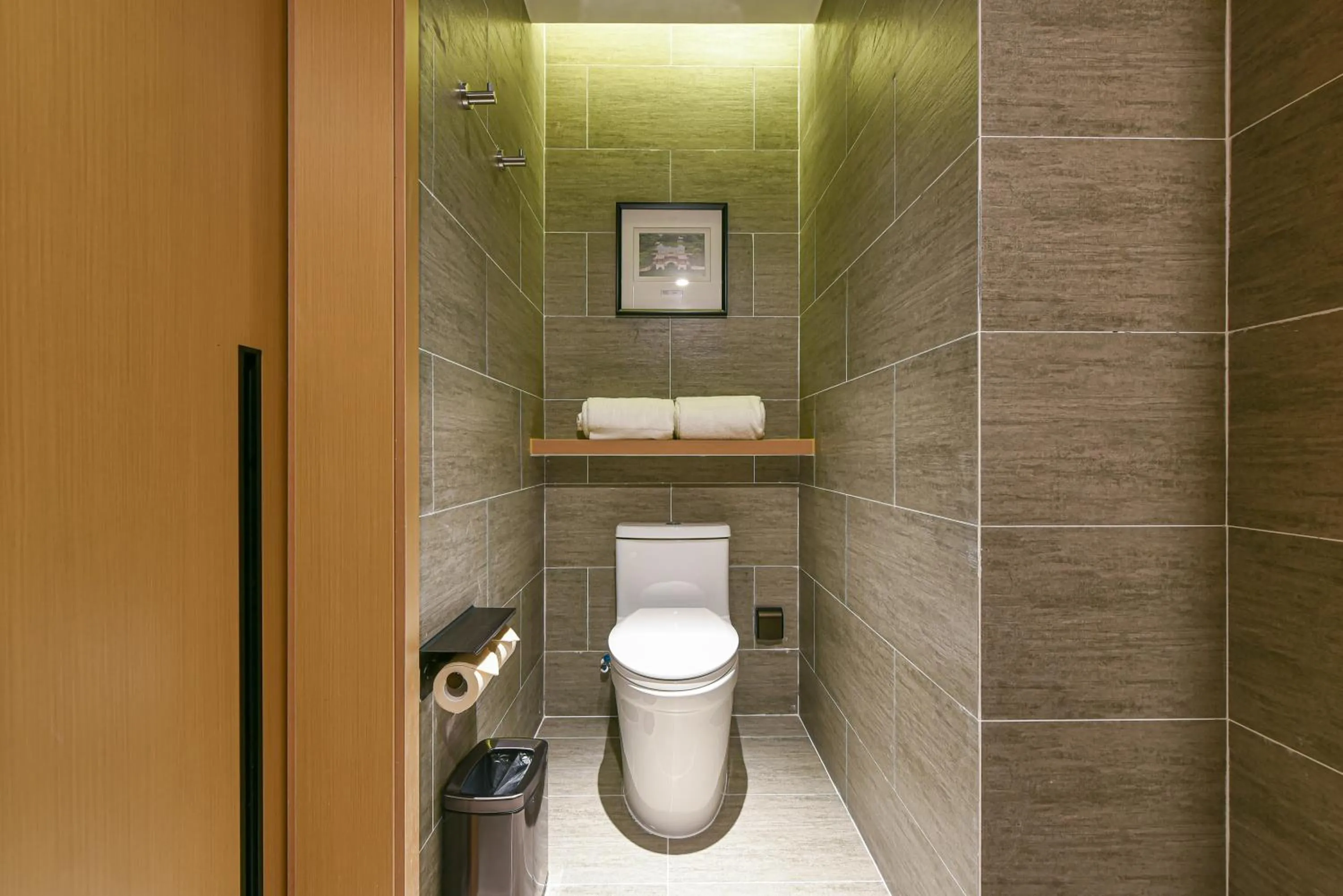 Atour Hotel Dongguan Nancheng International Trade Center