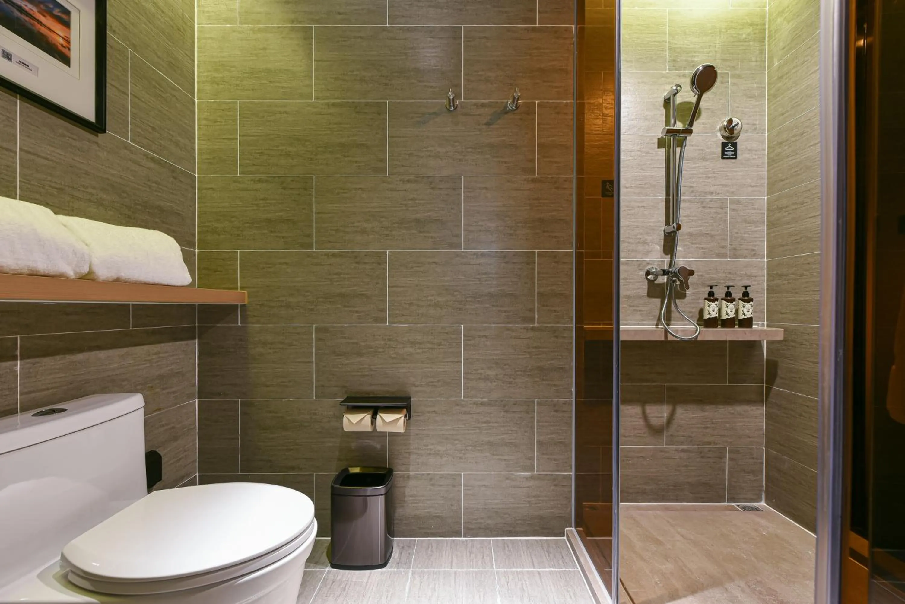 Atour Hotel Dongguan Nancheng International Trade Center