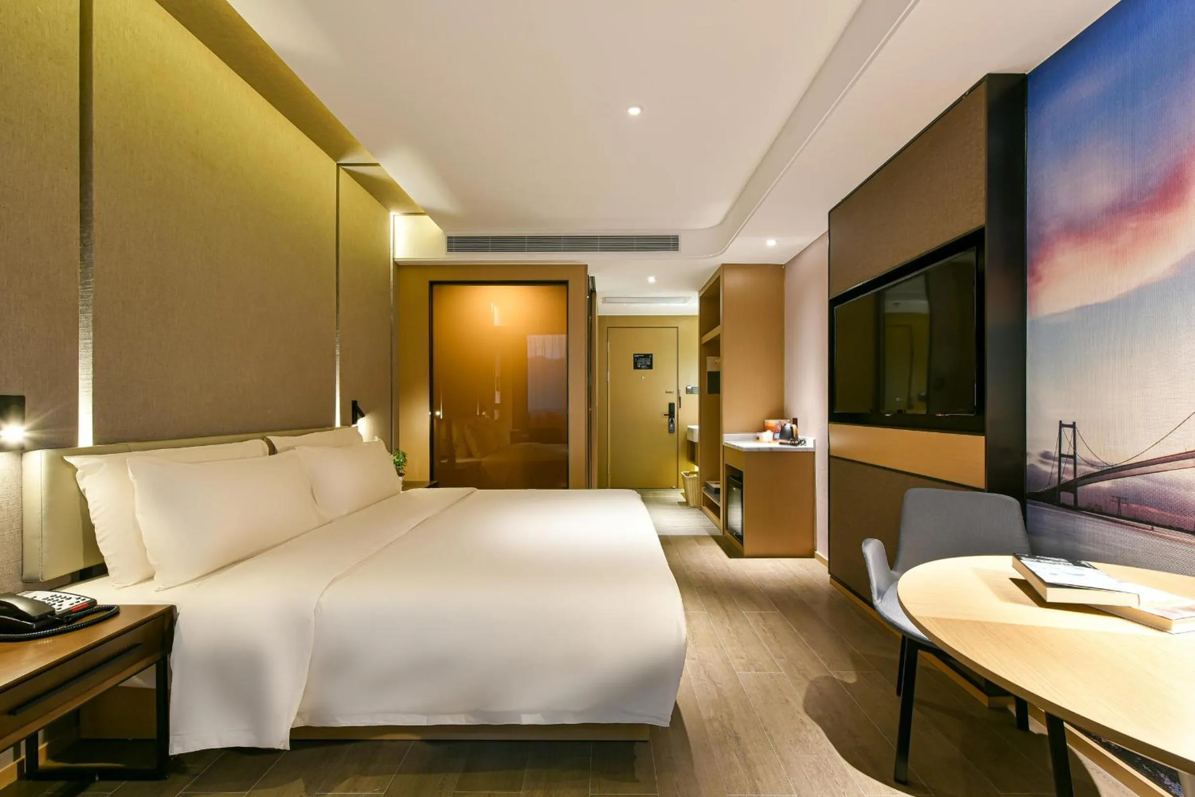 Bed in Atour Hotel Dongguan Nancheng International Trade Center
