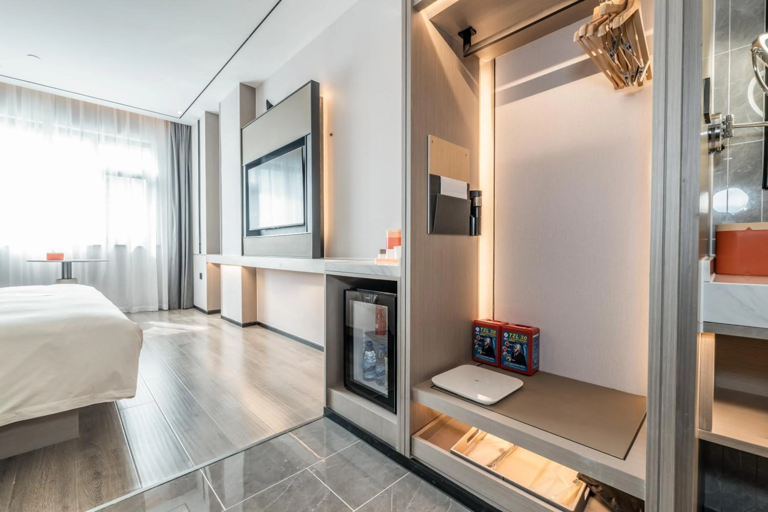 minibar, Bed in Atour X Hotel Chengdu Shuangnan Wuhou Avenue Station