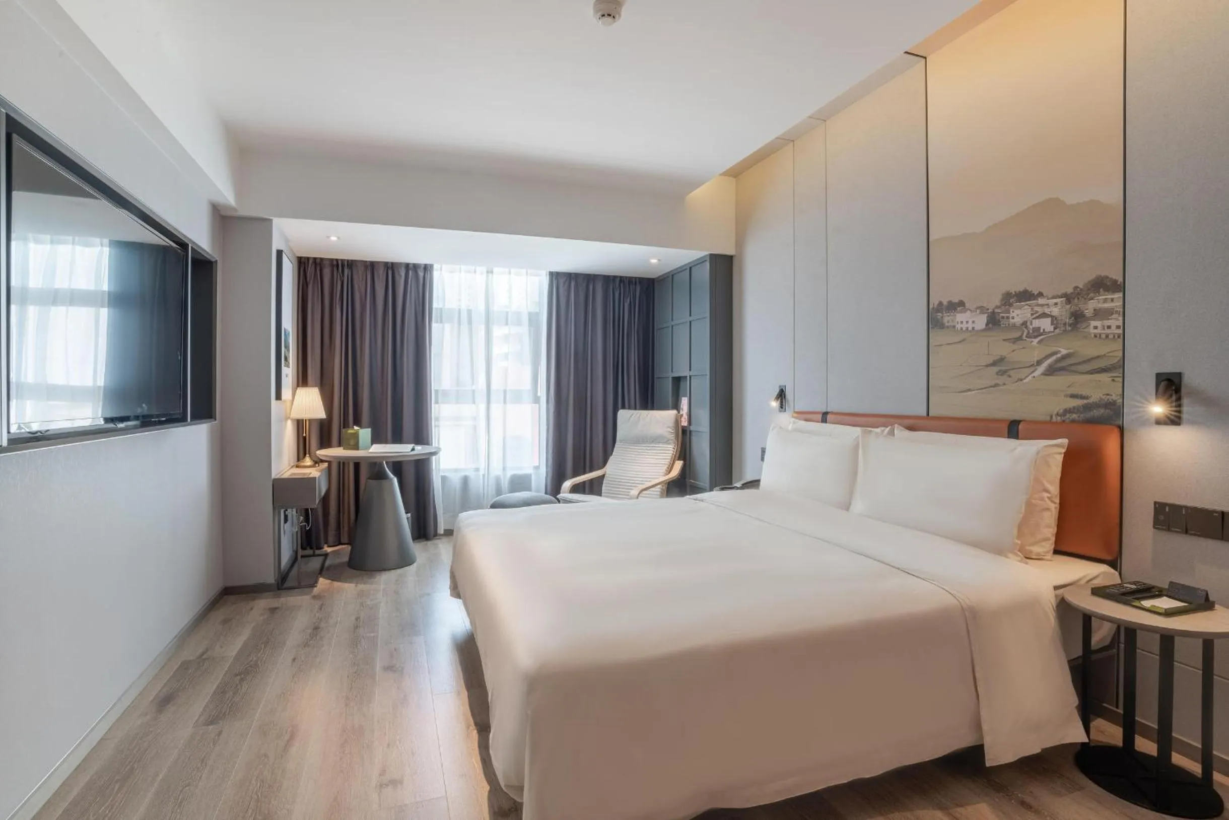 Bed in Atour Light Hotel Guiyang Fountain