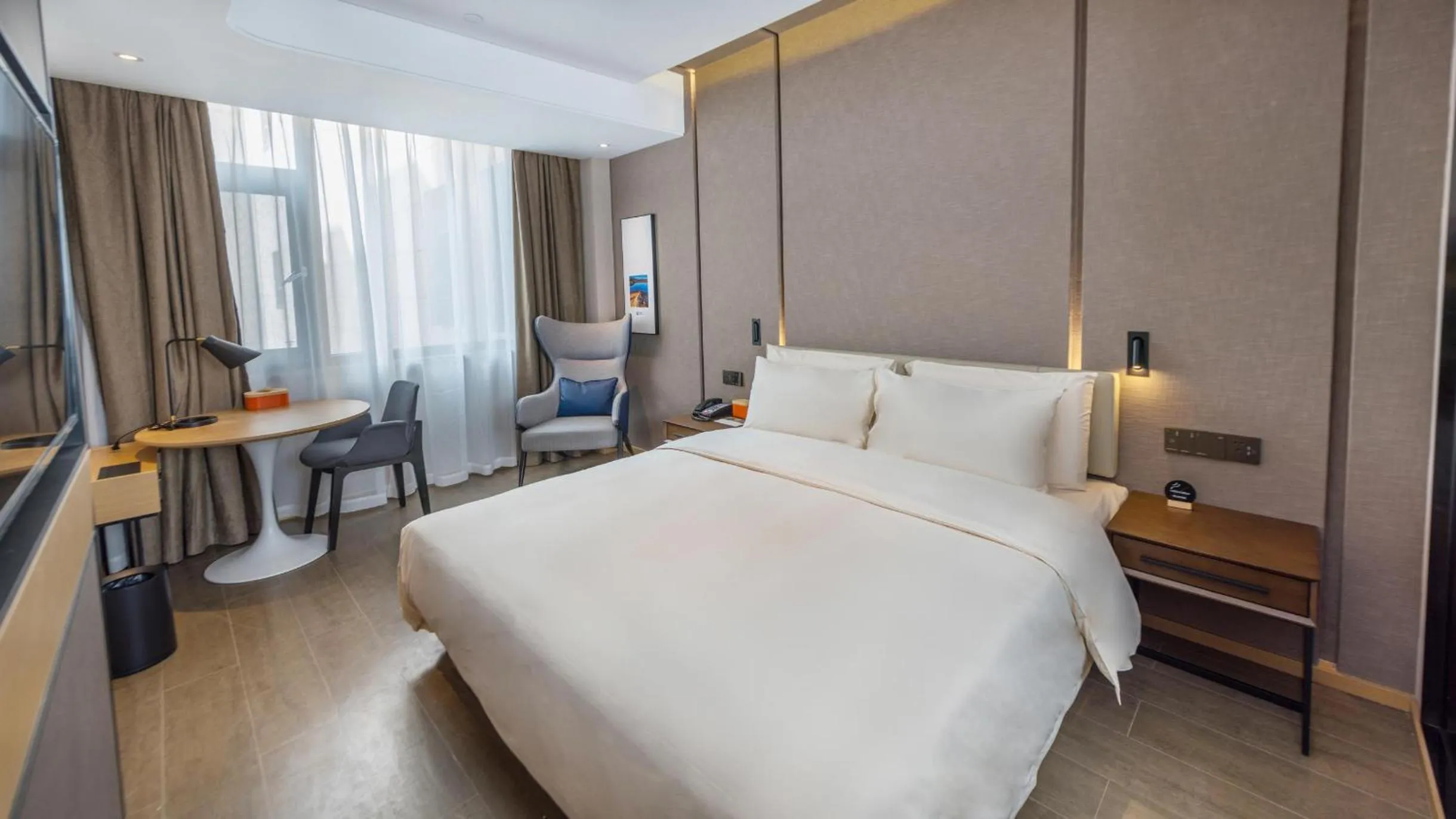 Bed in Atour Hotel Kunming Cuihu