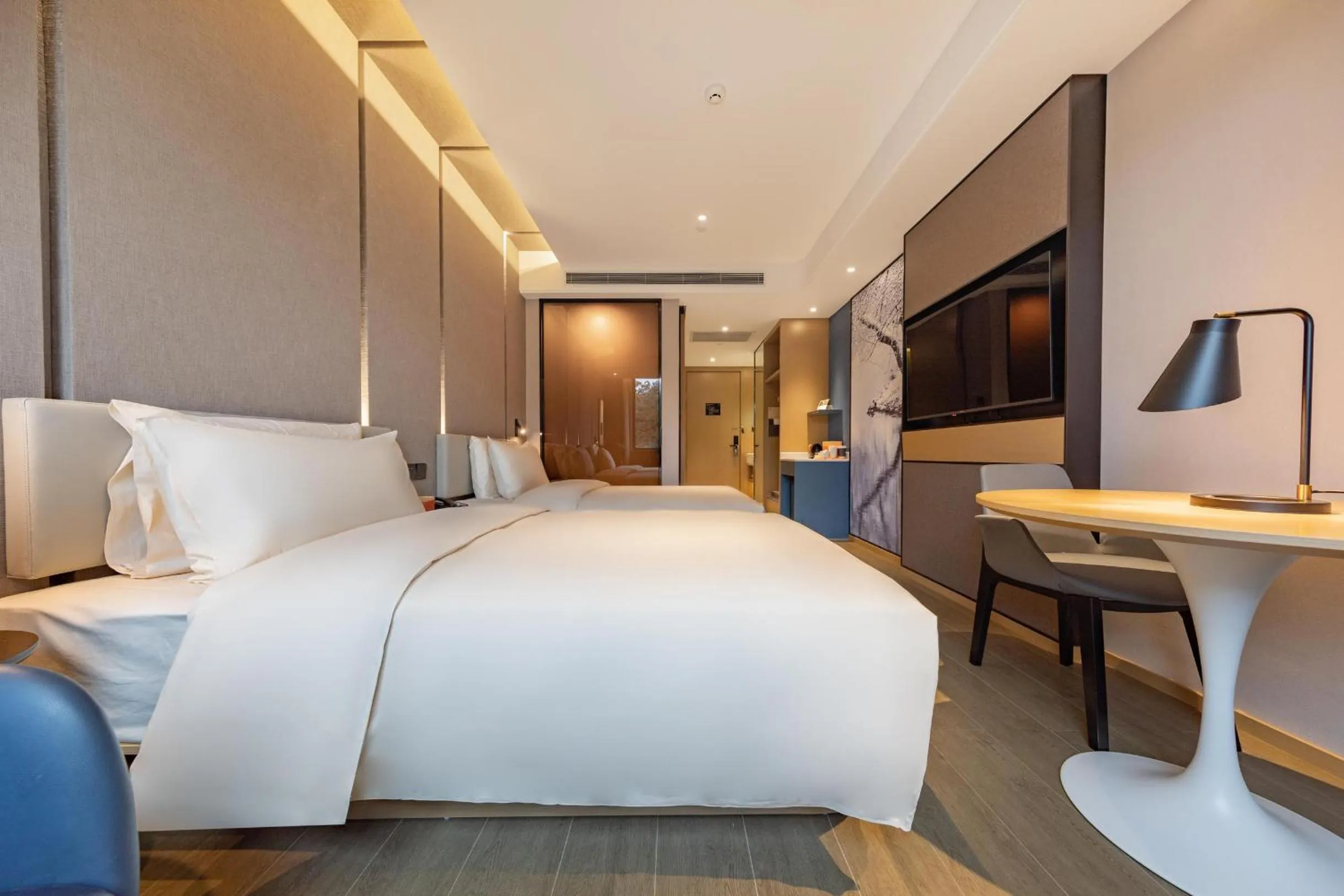 Bed in Atour Hotel Kunming Cuihu