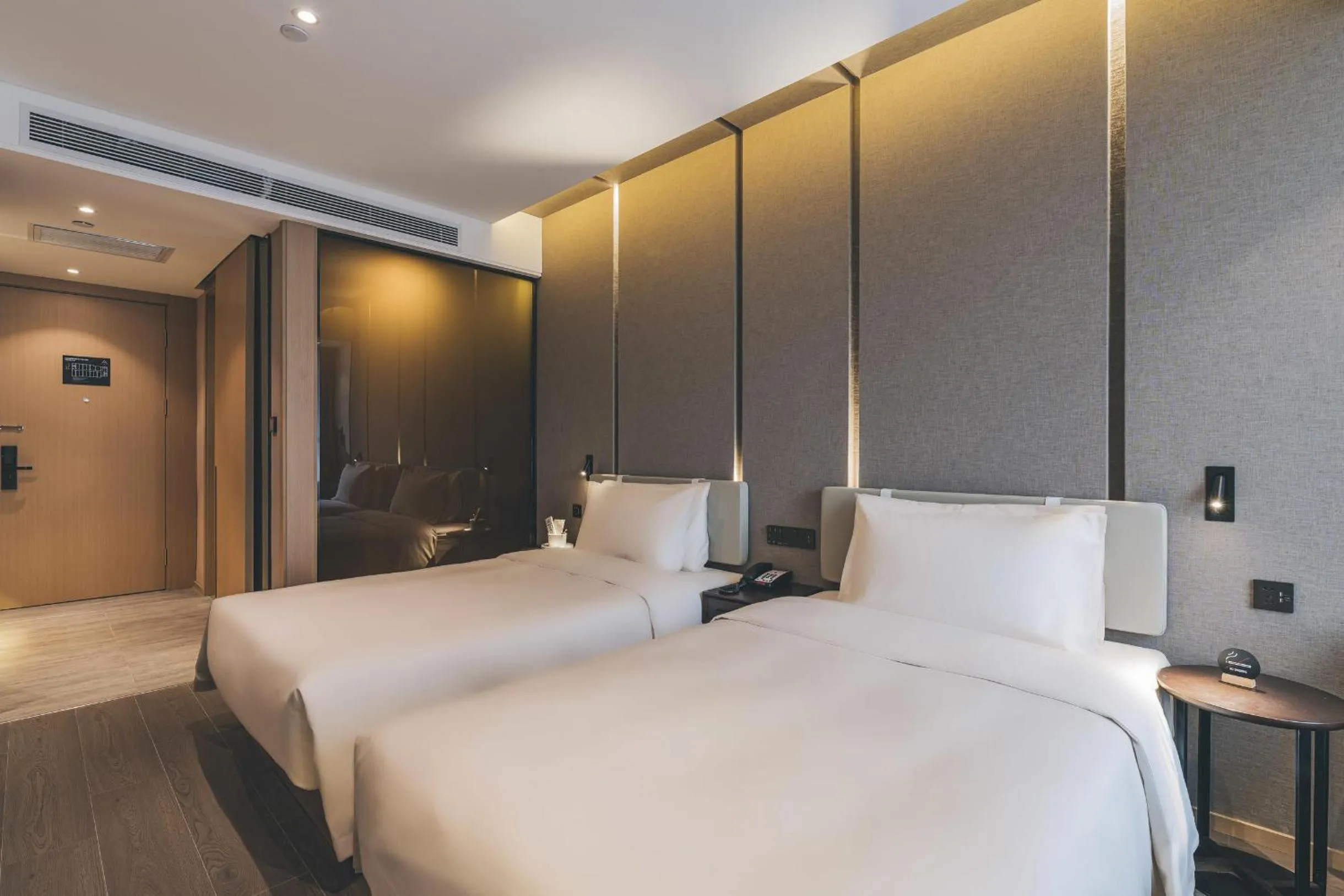 Bed in Atour Hotel Lanzhou Dongfanghong Plaza