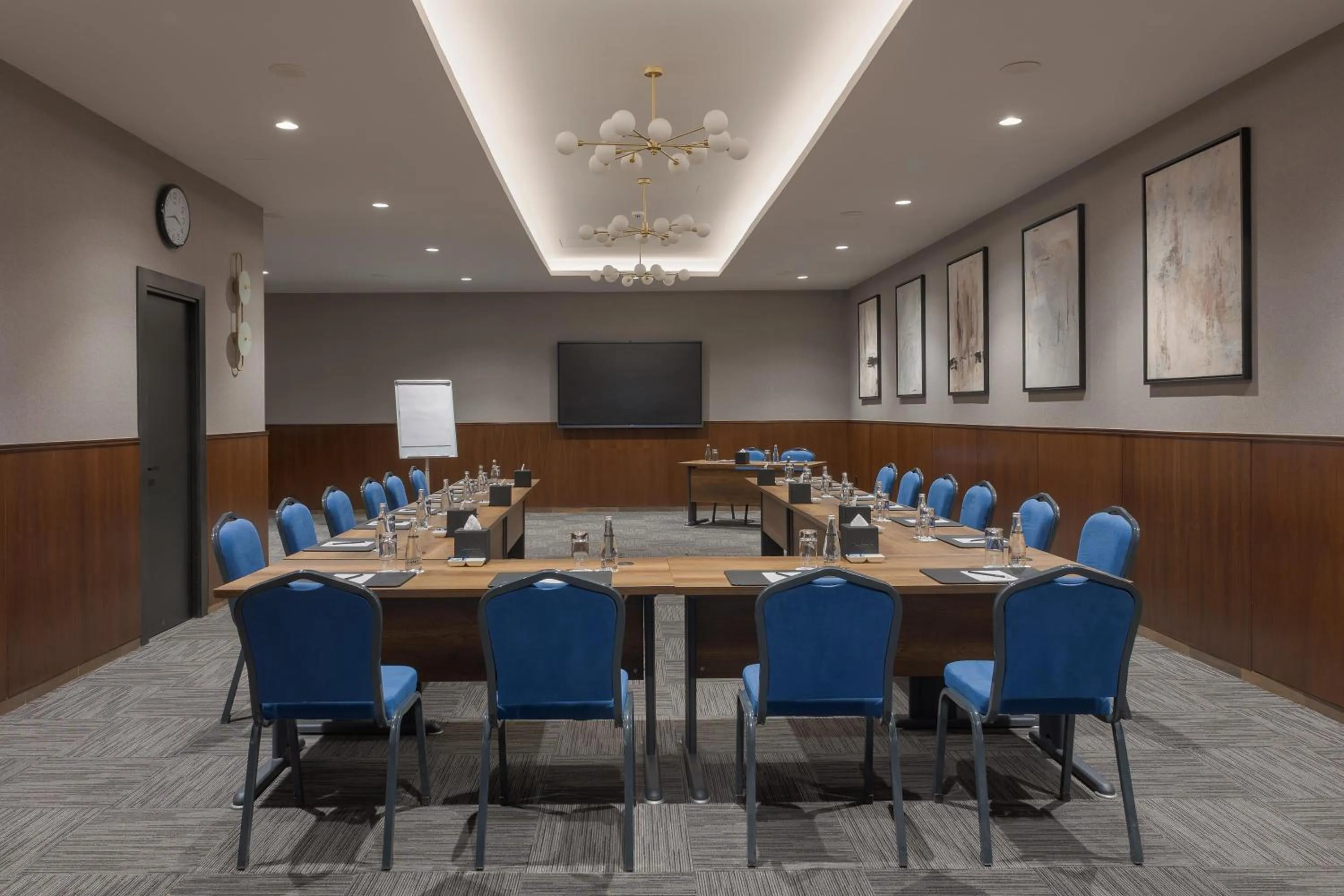 Meeting/conference room in Radisson Blu Hotel, Amman Galleria Mall