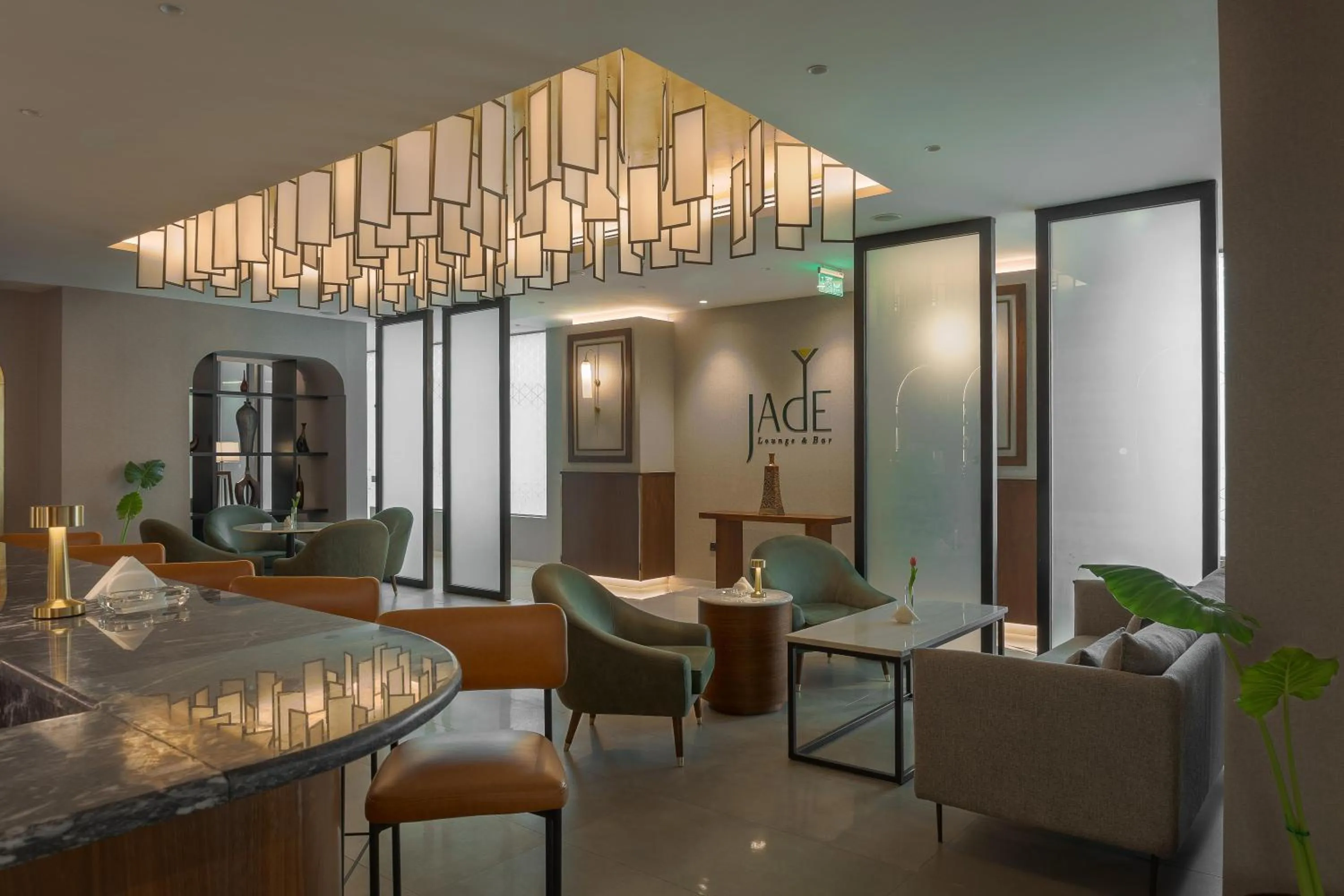 Lounge or bar in Radisson Blu Hotel, Amman Galleria Mall