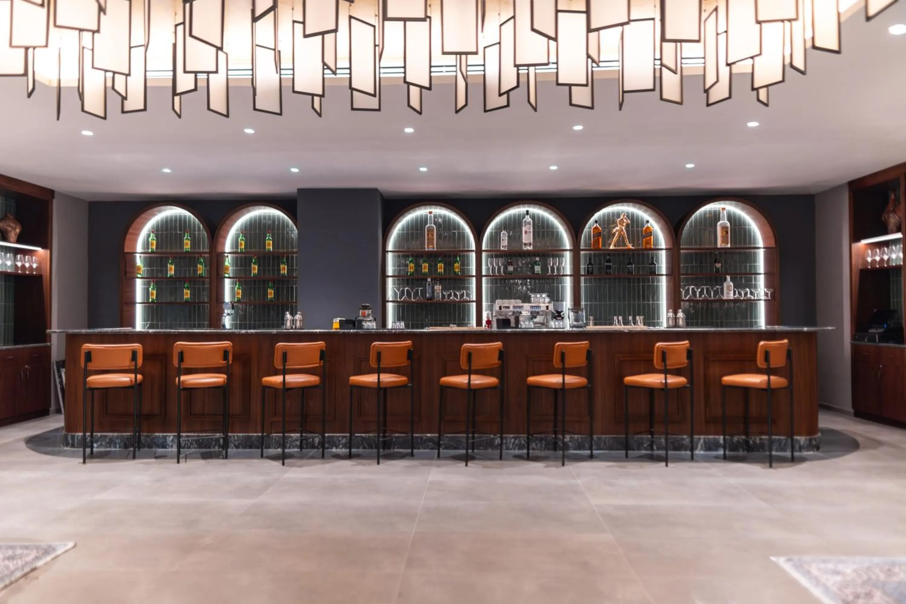 Lounge or bar in Radisson Blu Hotel, Amman Galleria Mall