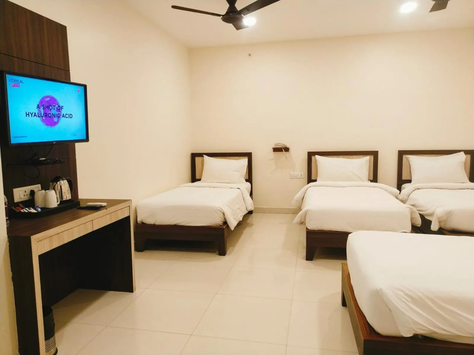 Bed in Sambhabana Hotel & Suites