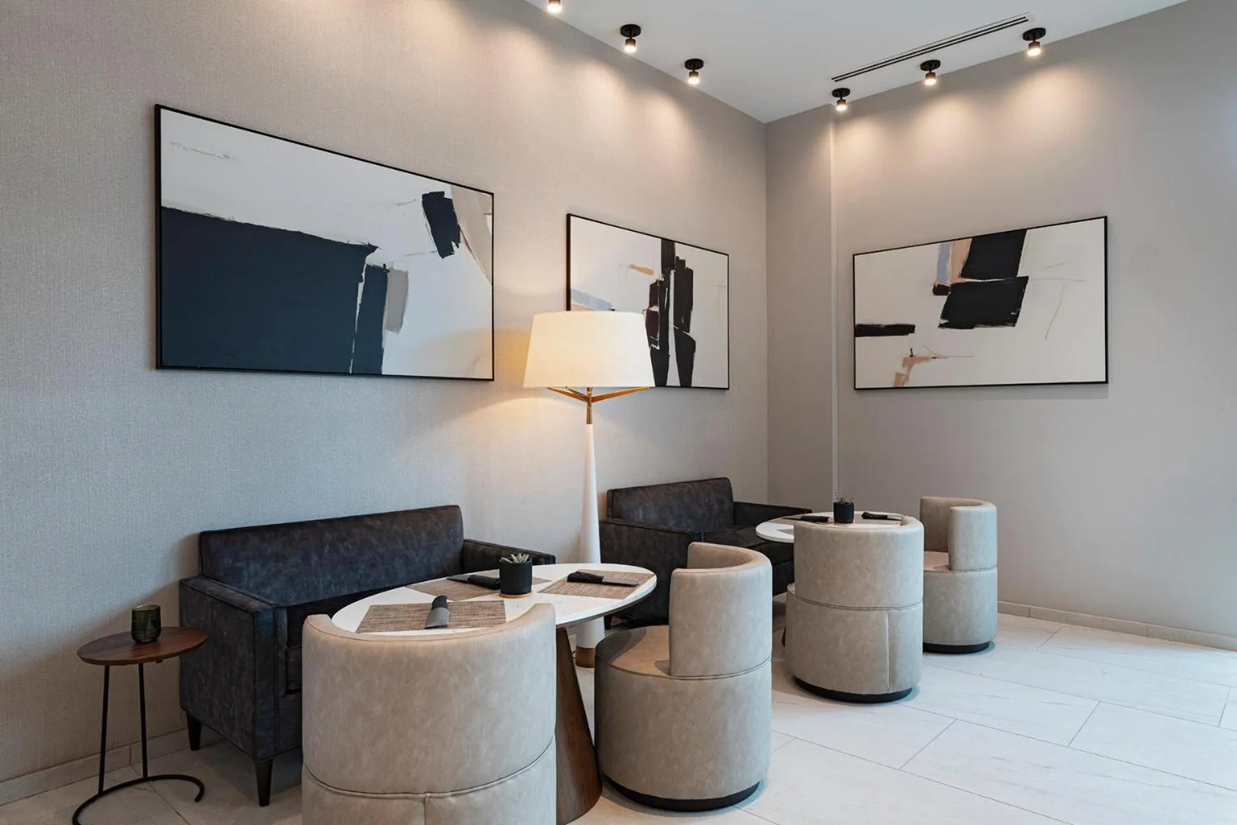 Restaurant/places to eat in AC Hotel by Marriott Waco Downtown