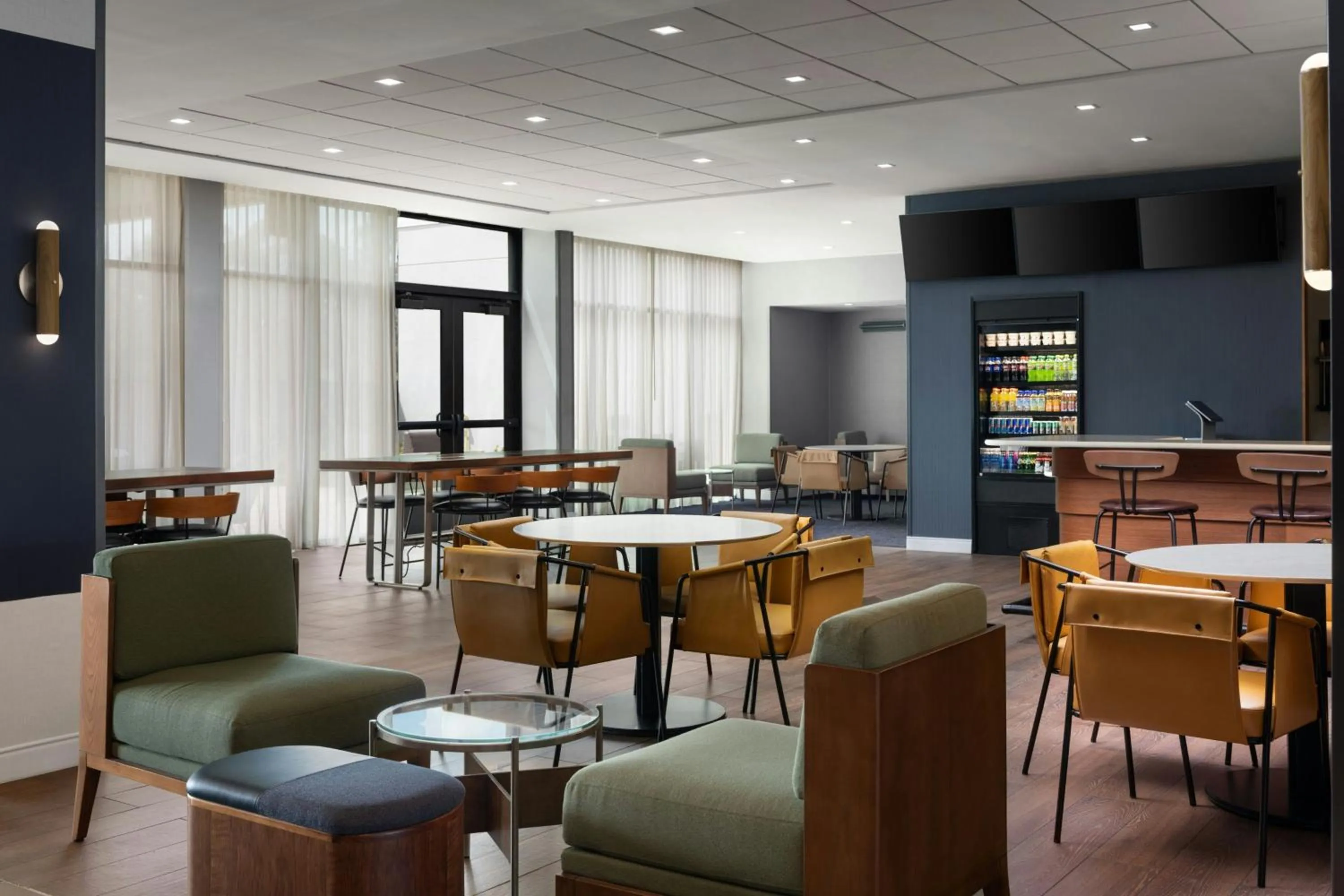 Restaurant/places to eat in Courtyard by Marriott Lake City