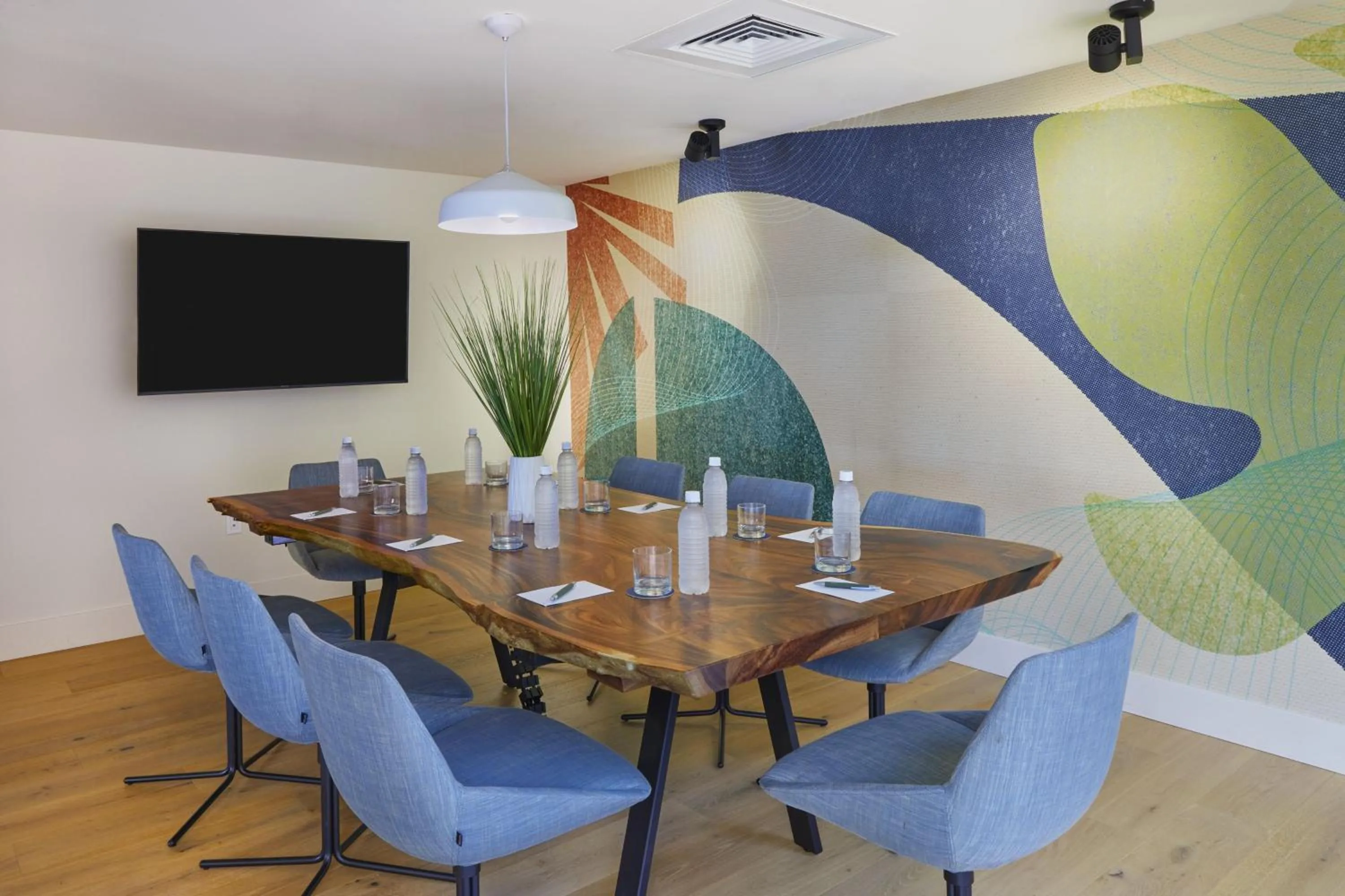 Meeting/conference room in Renaissance Honolulu Hotel & Spa