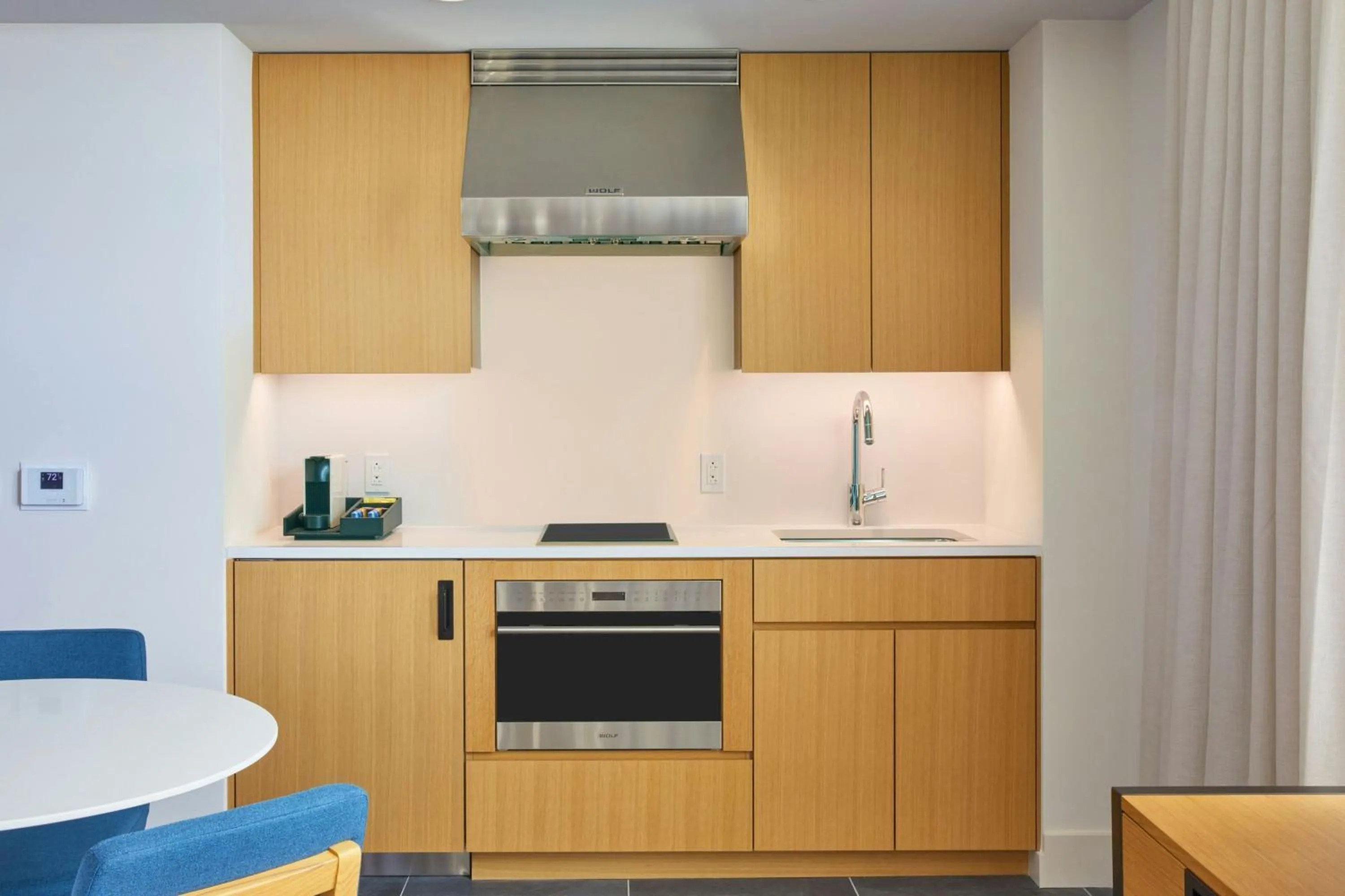 Kitchen or kitchenette in Renaissance Honolulu Hotel & Spa