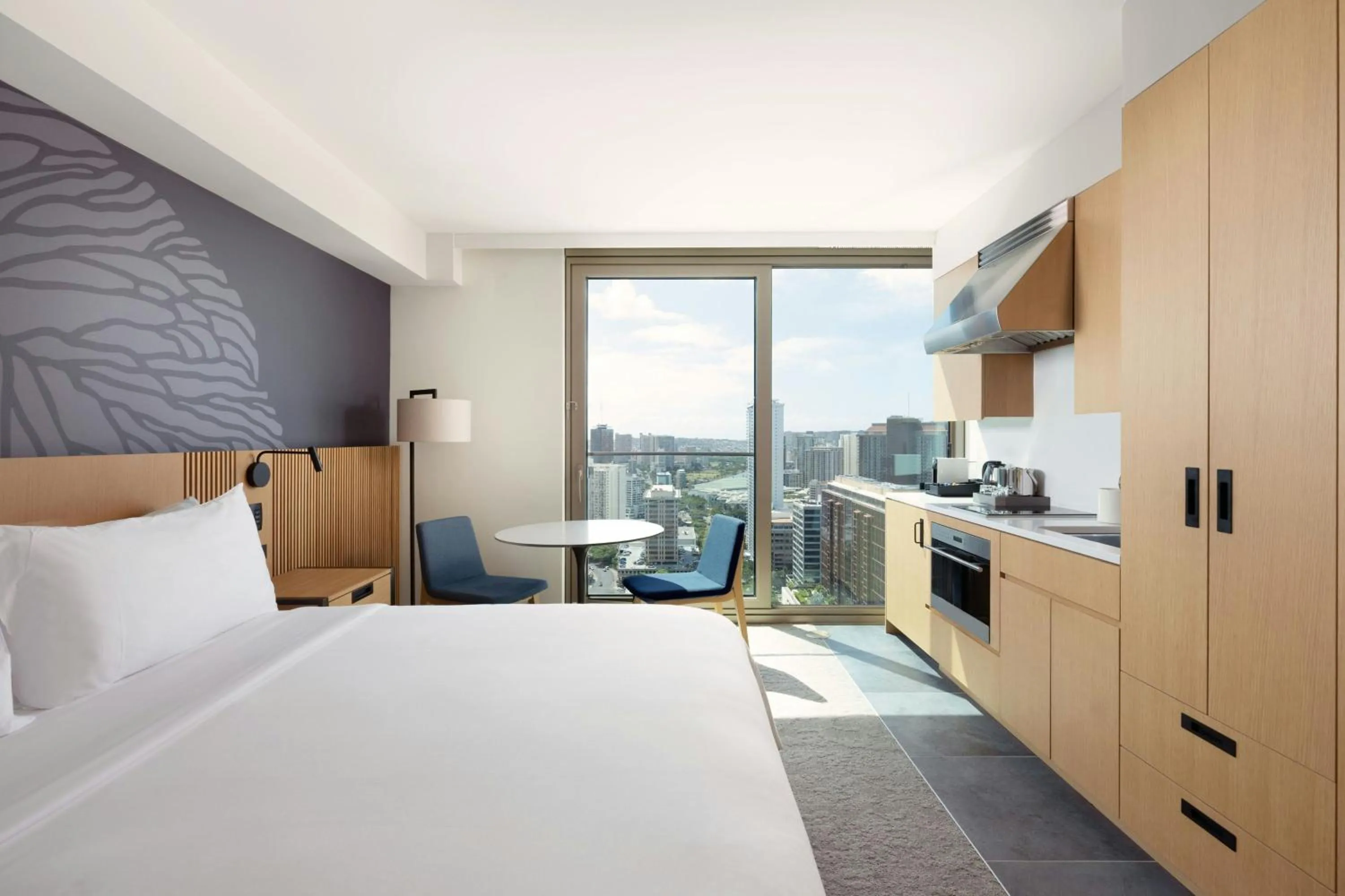 Photo of the whole room, Bed in Renaissance Honolulu Hotel & Spa