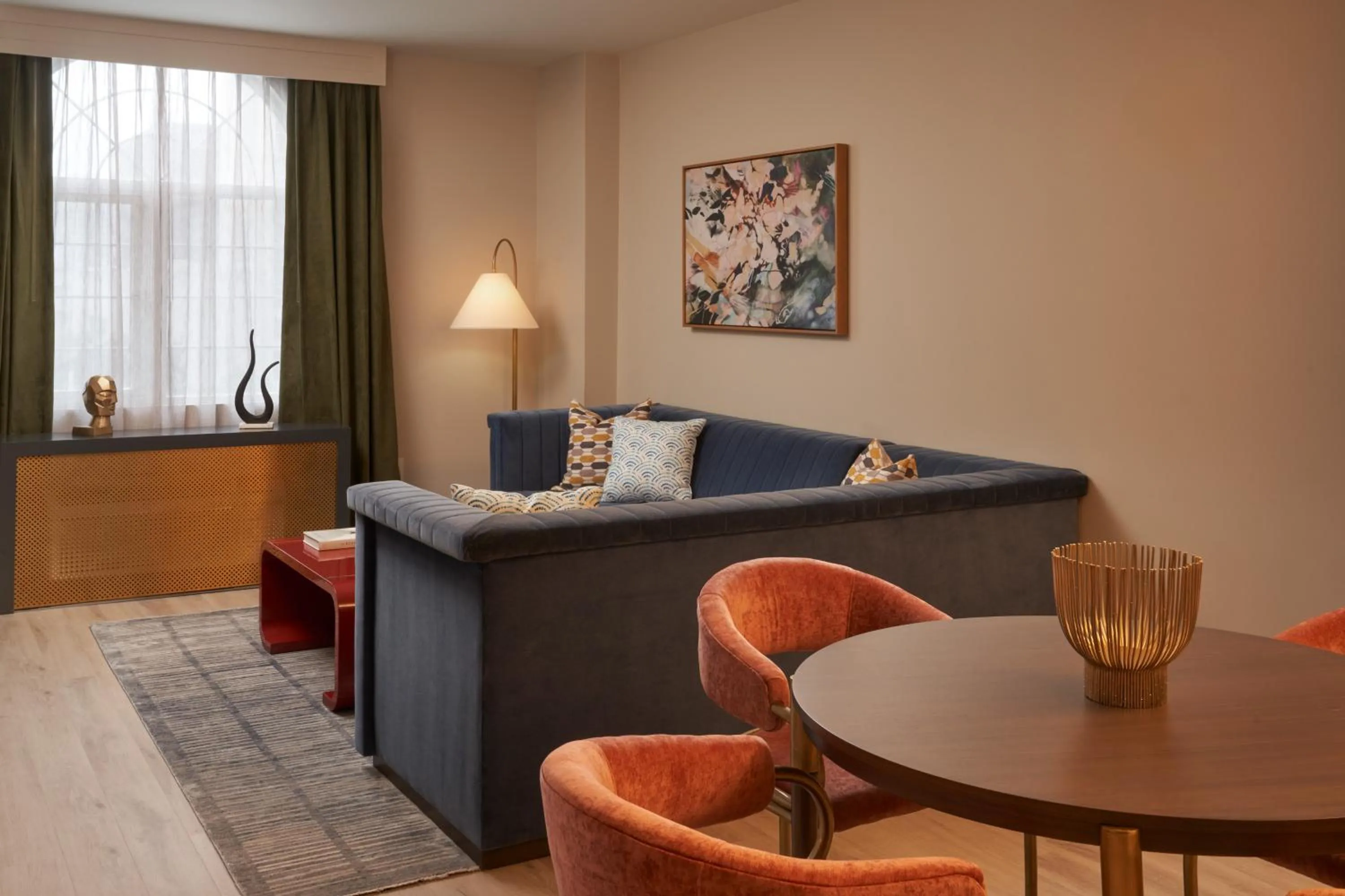 Living room in Hotel Vesper, Houston, a Tribute Portfolio Hotel