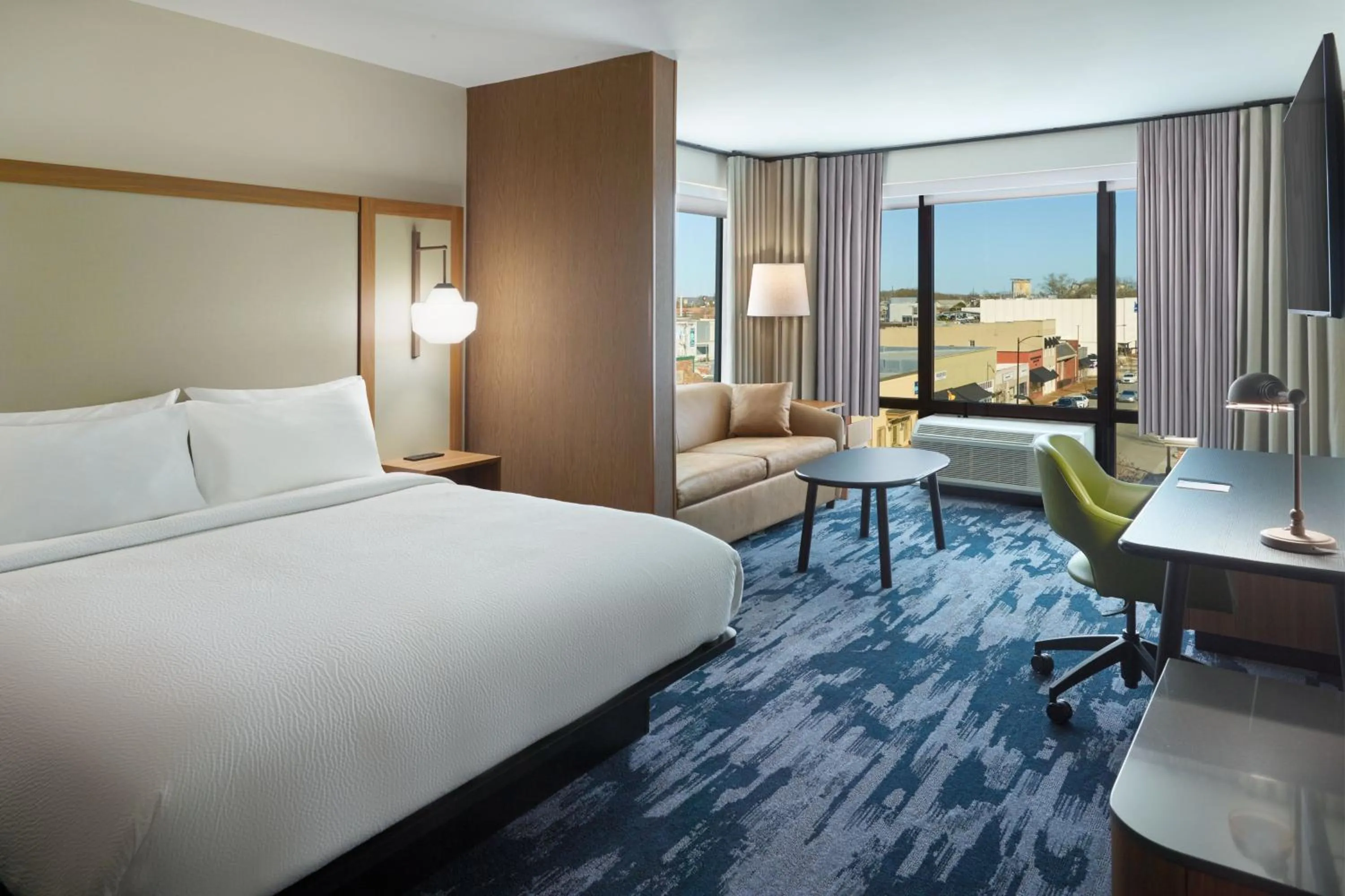 Photo of the whole room, Bed in Fairfield by Marriott Inn & Suites Decatur