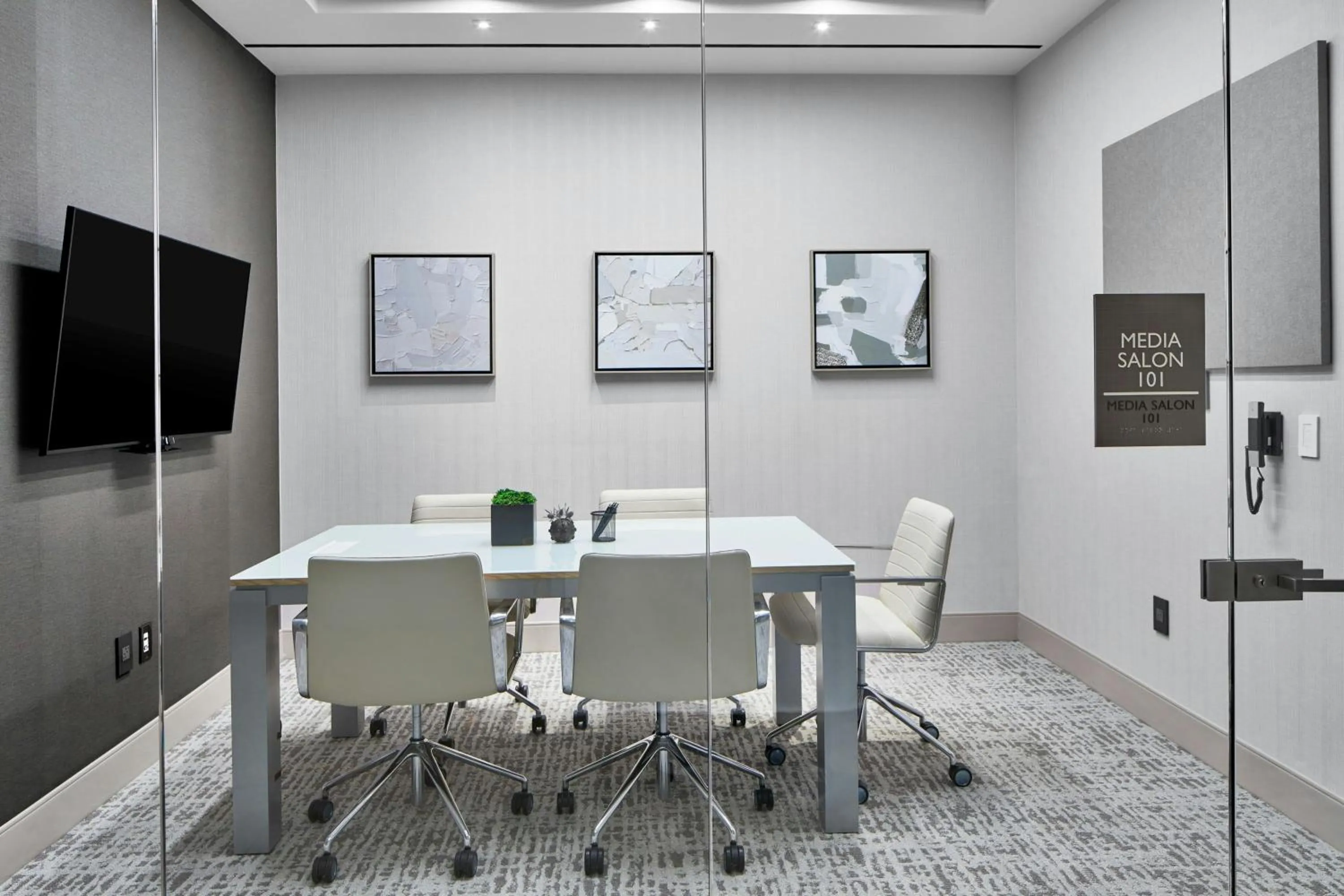 Meeting/conference room in AC Hotel by Marriott Sacramento