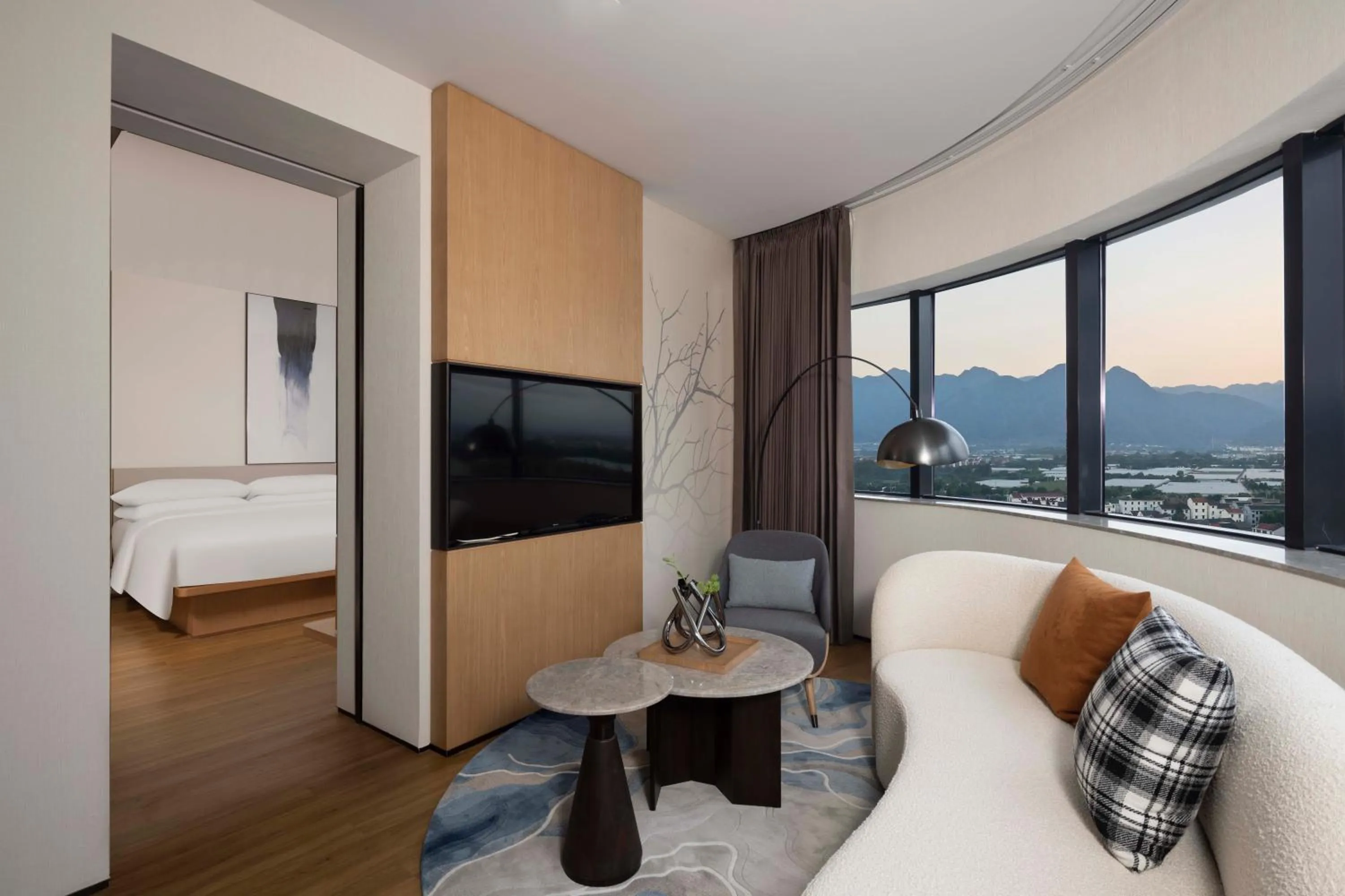 Living room, Bed in Fairfield by Marriott Pujiang