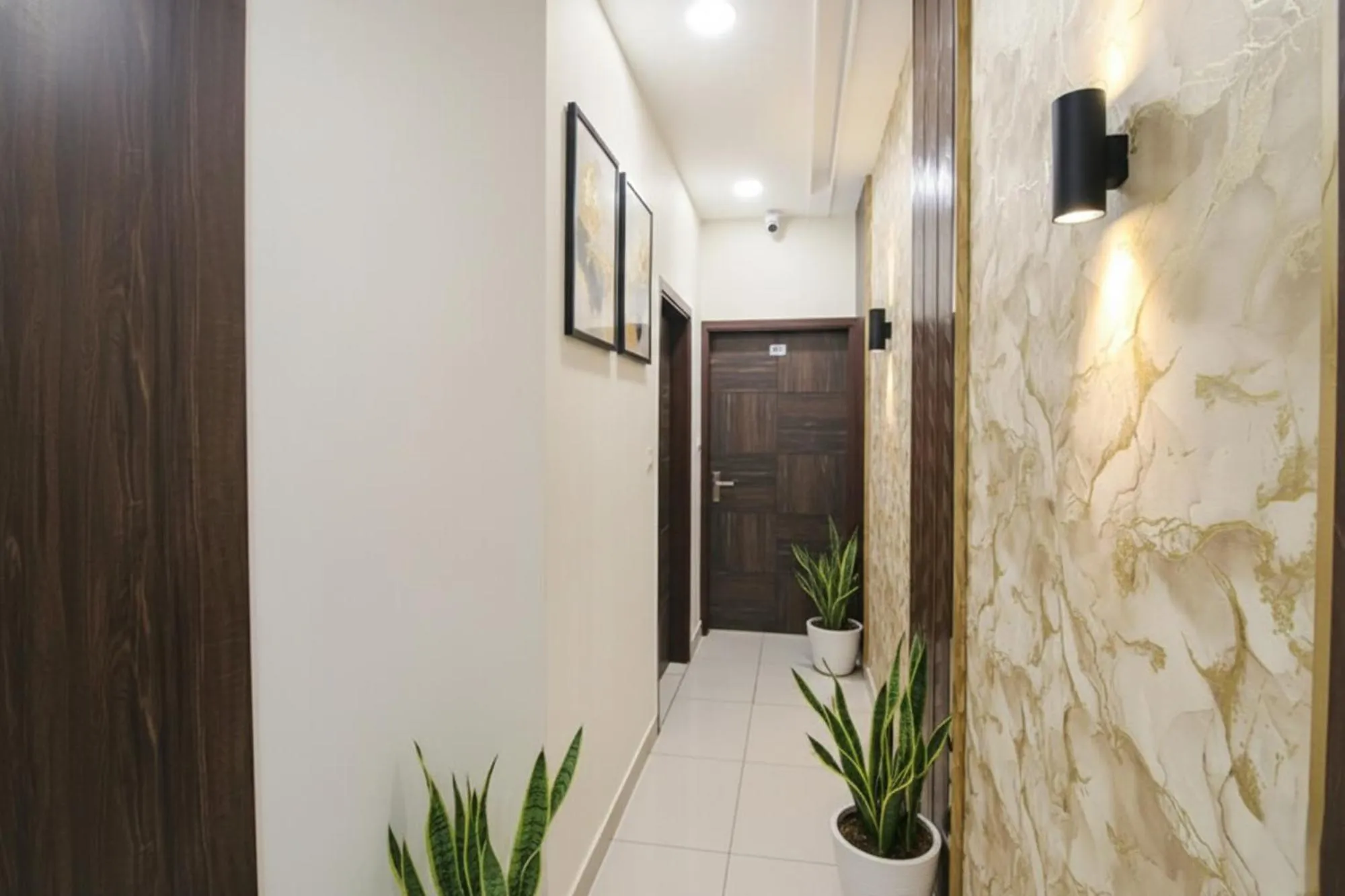 Lobby or reception in FabHotel Spring