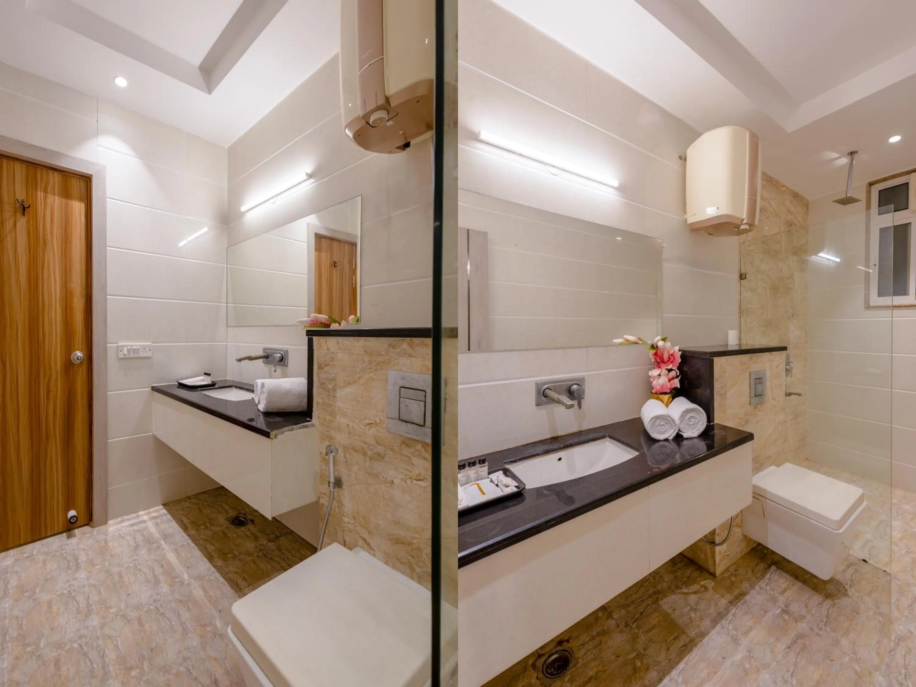 Bathroom in Hotel Transit International- Aerocity Delhi Airport