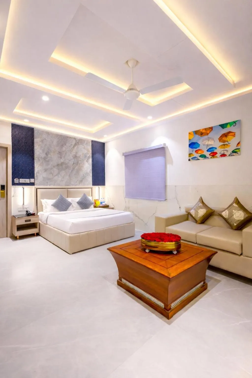 Bedroom, Bed in Hotel Transit International- Aerocity Delhi Airport
