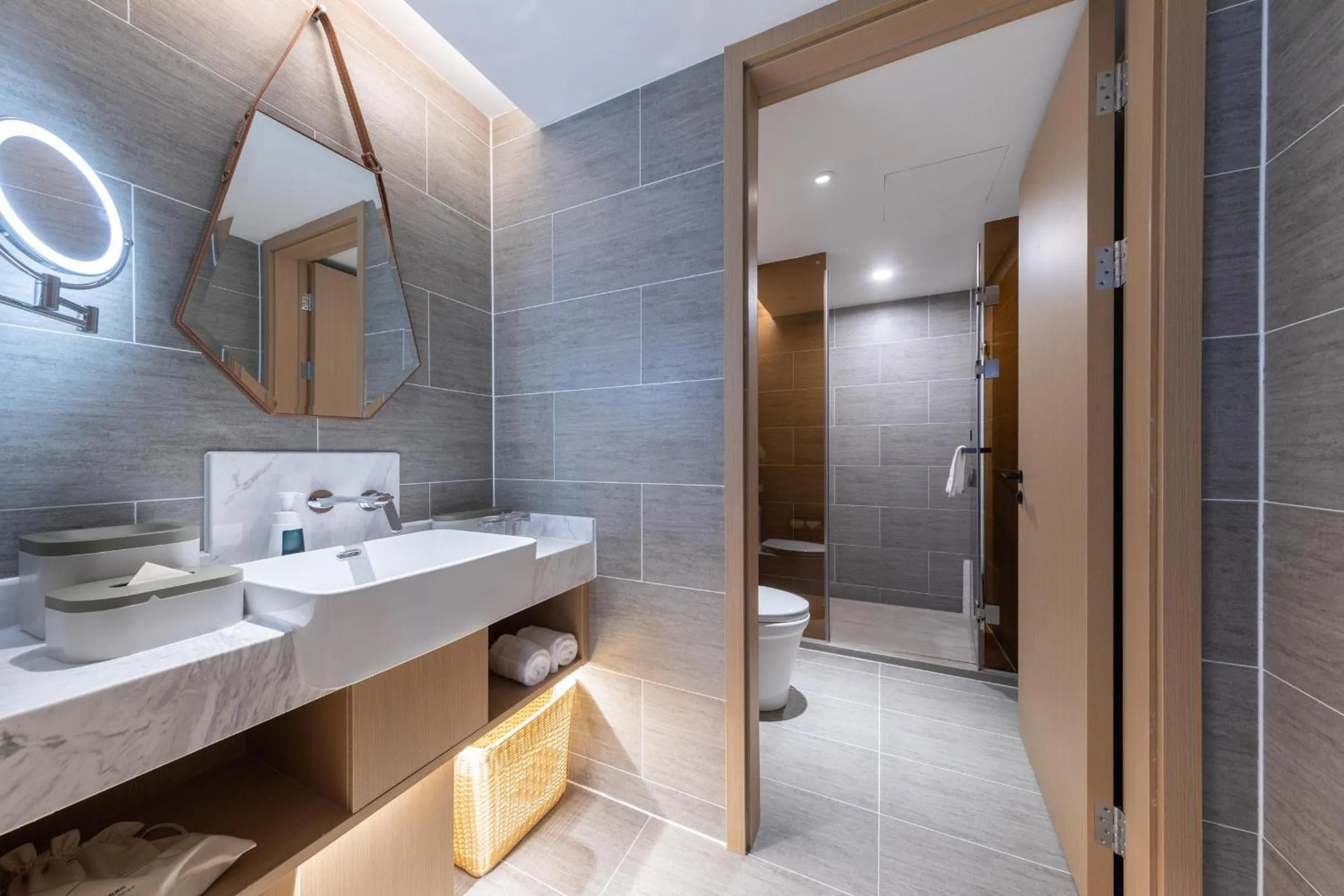 Atour Hotel Zhuhai Wanchai Port Hengqin International Convention and Exhibition Center