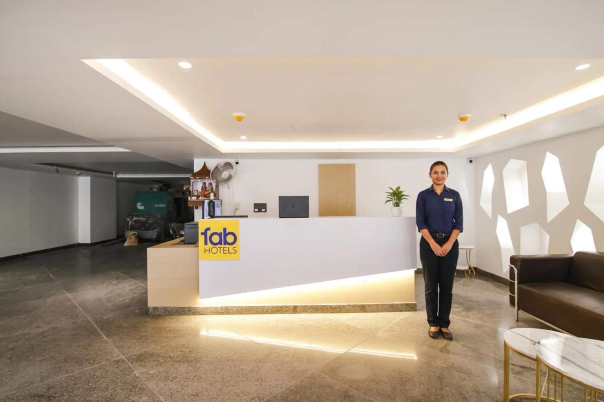 Lobby or reception in Hotel Sky Suites - Karkardooma