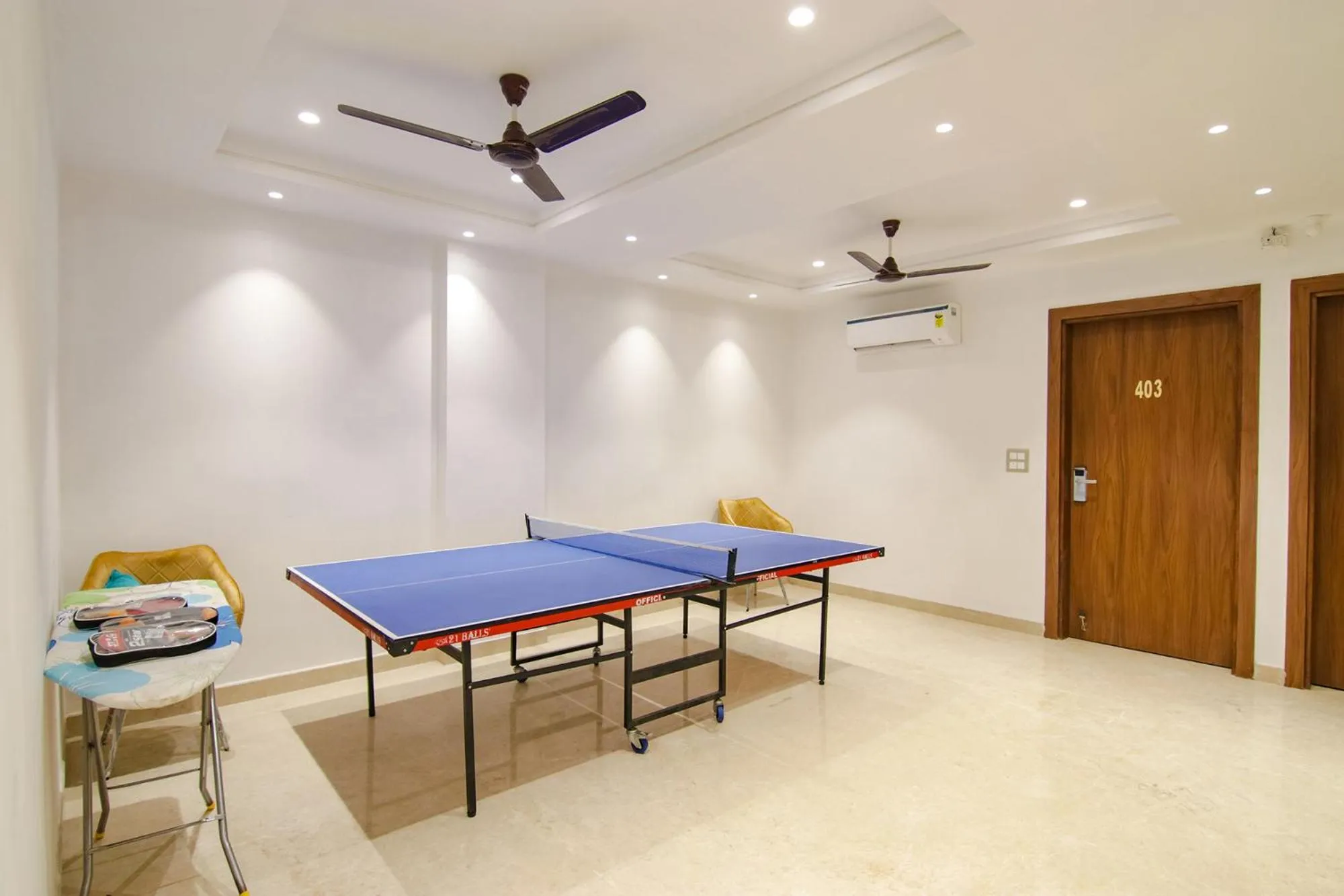Game Room in FabHotel La Serene BnB