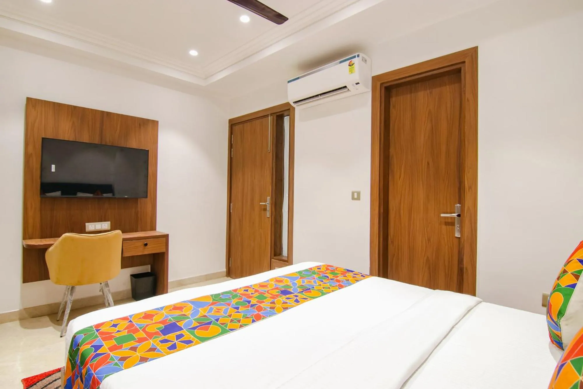 Bed in FabHotel La Serene BnB