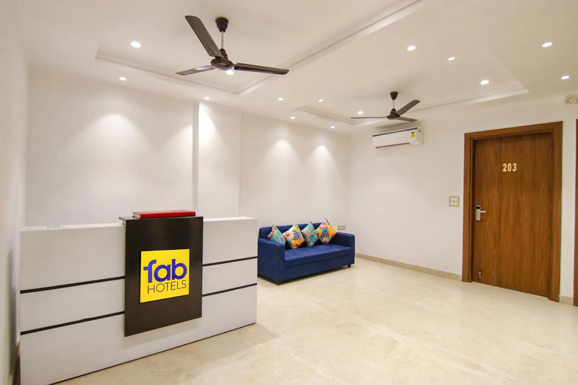 Lobby or reception in FabHotel La Serene BnB