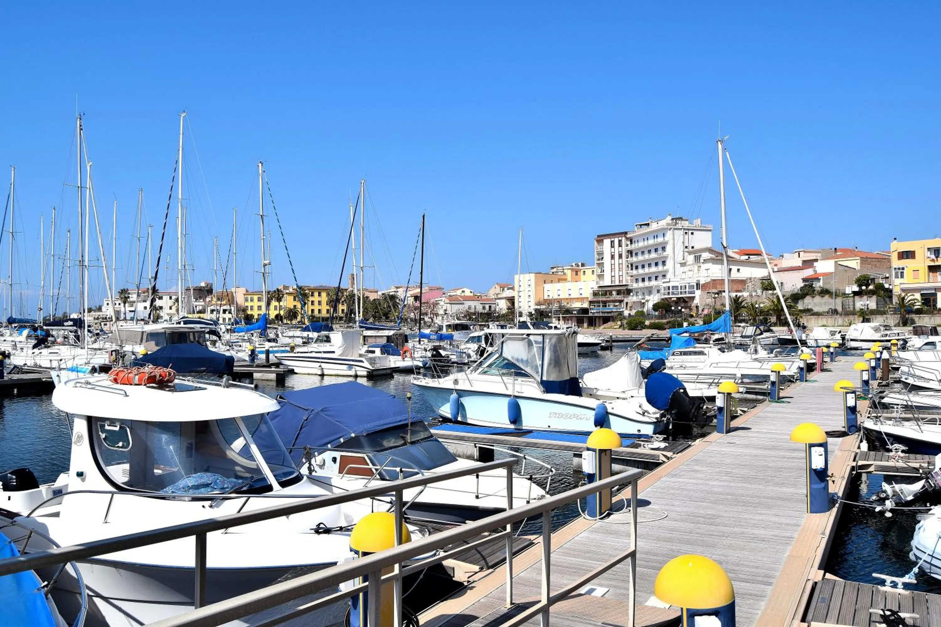 Nearby landmark in Mi casa es tu casa 79