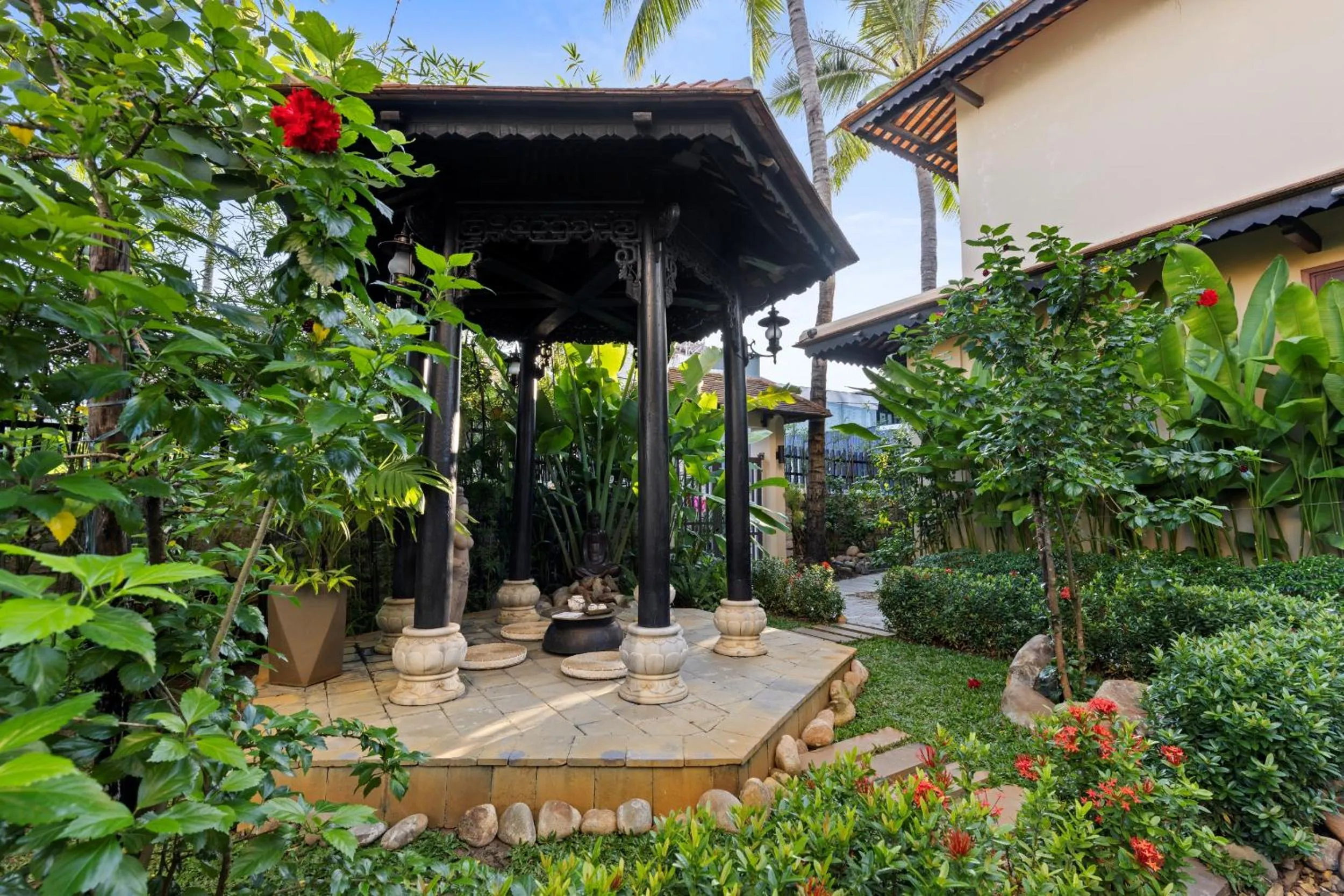 Activities in Sứ Retreat Hoi An - Riverfront Resort