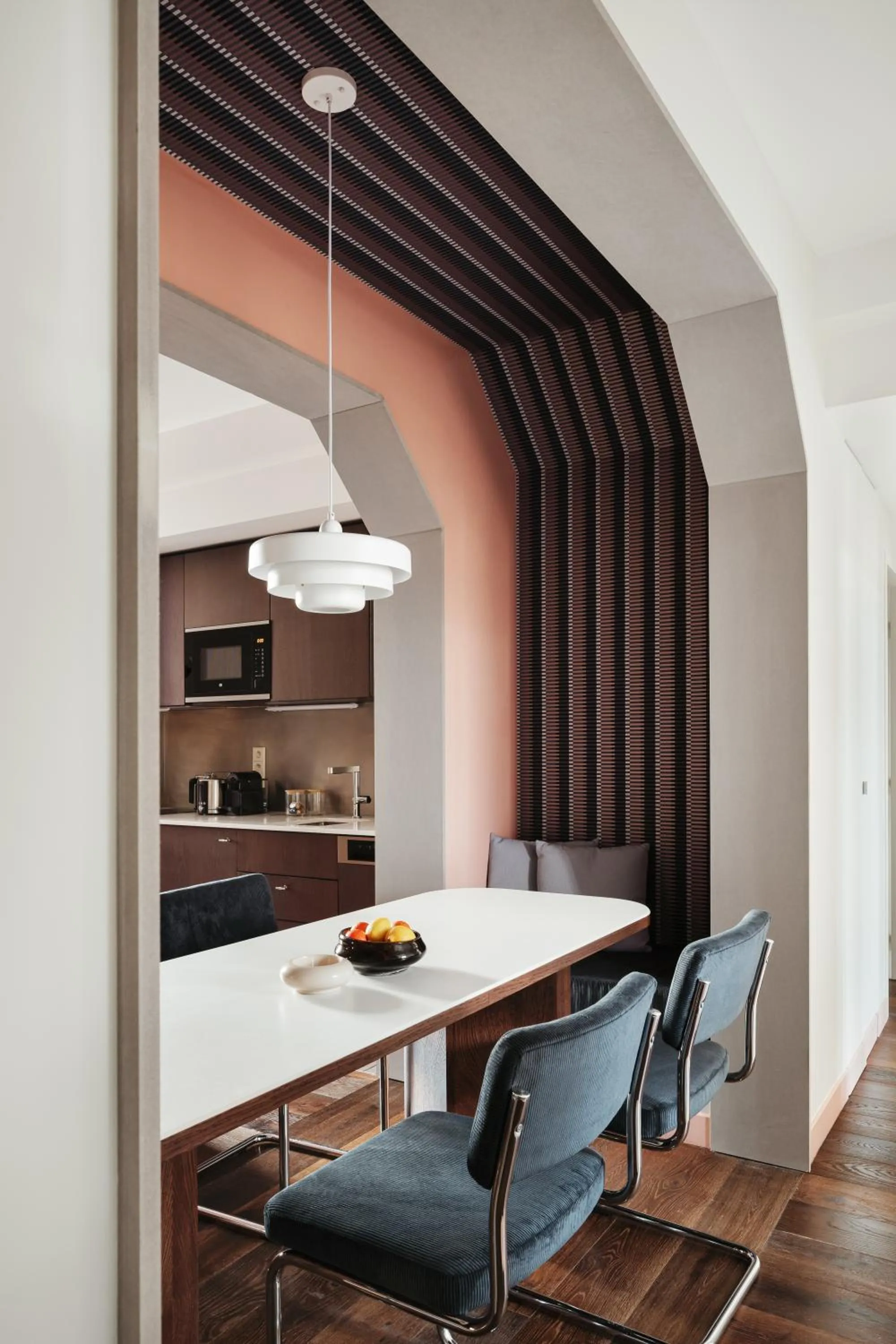 Dining area in Edgar Suites Lille - Faidherbe