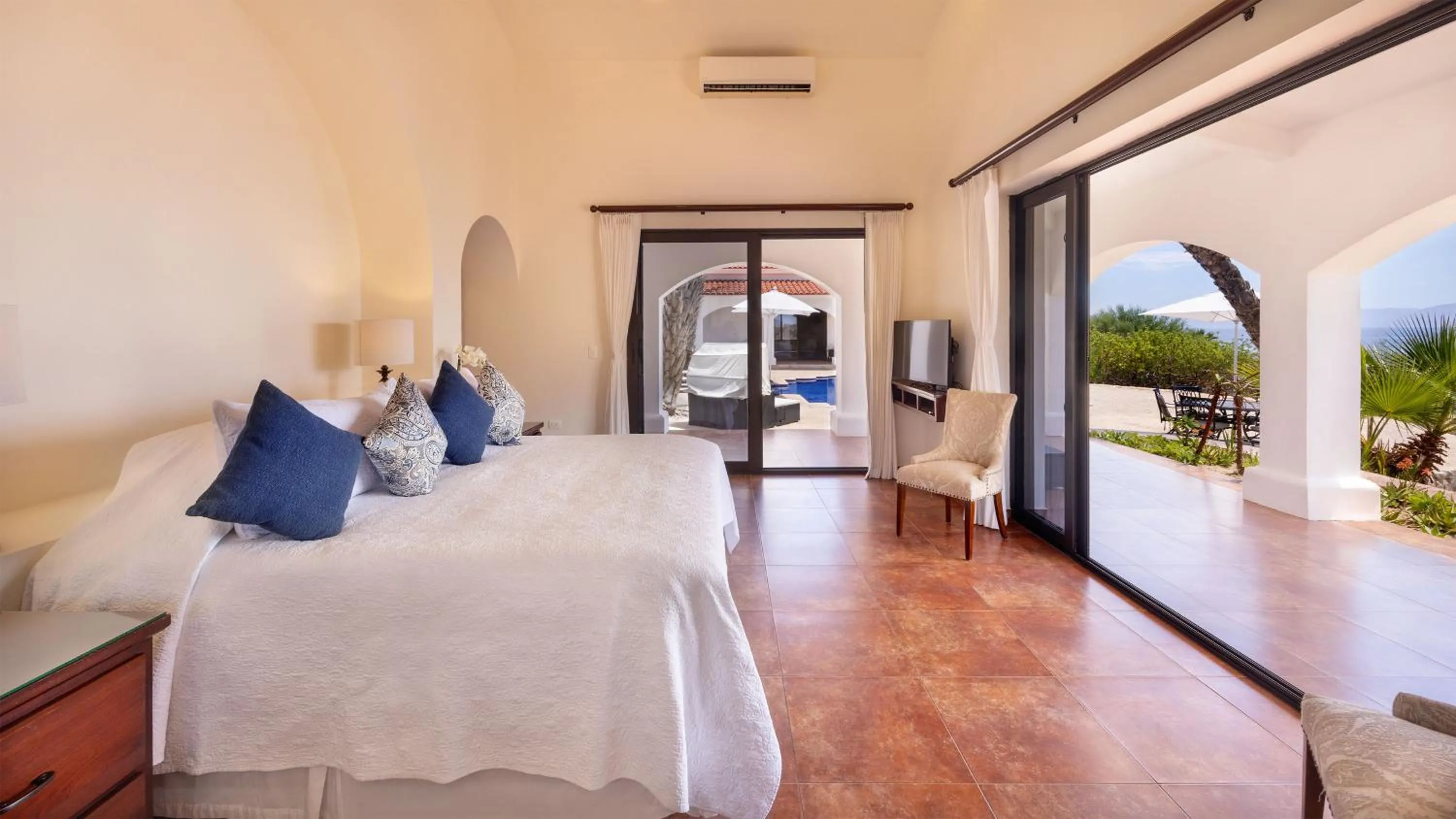 Bed in Rancho Las Cruces