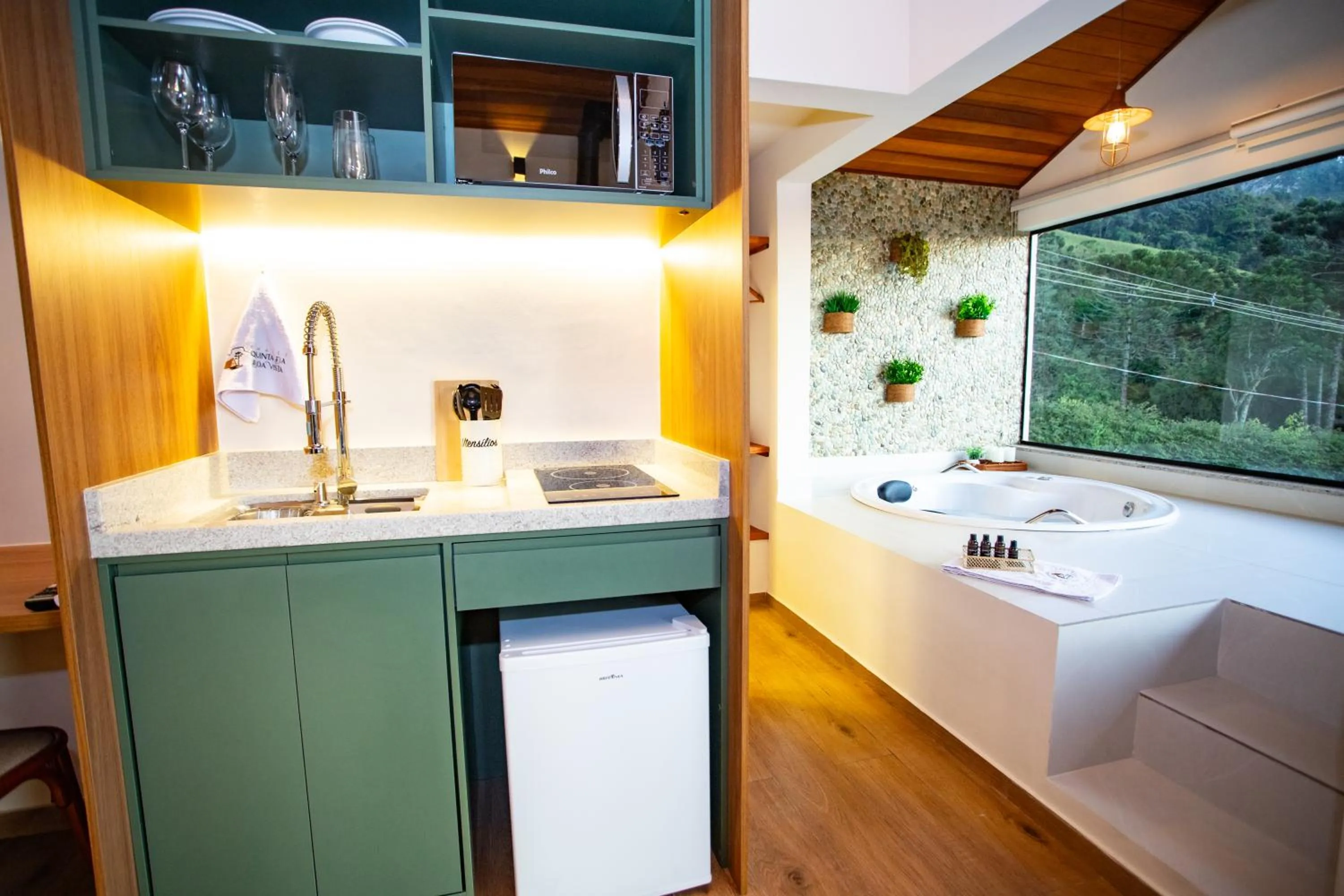 Hot Tub in Chalés Quinta da Boa Vista