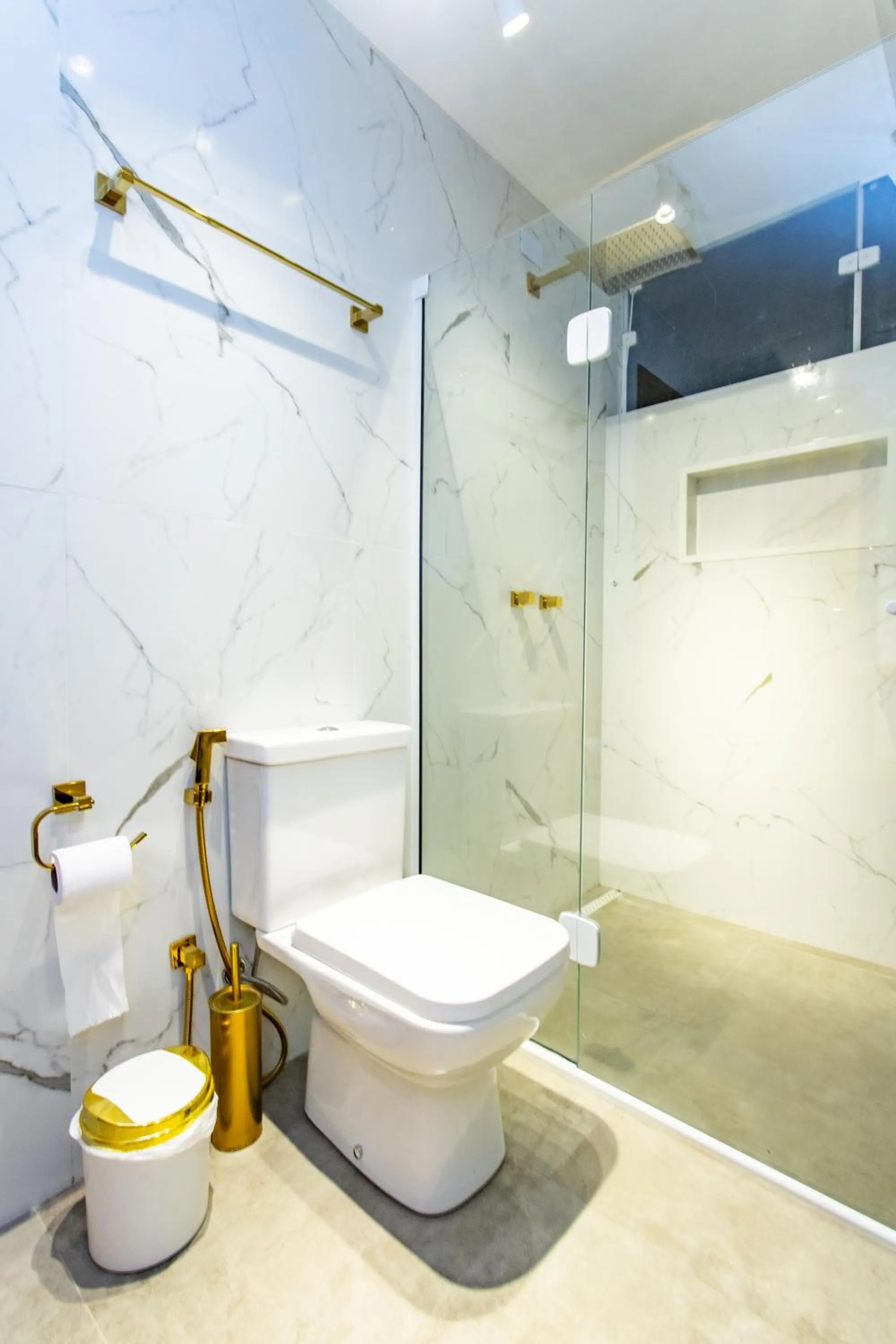 Shower in Chalés Quinta da Boa Vista