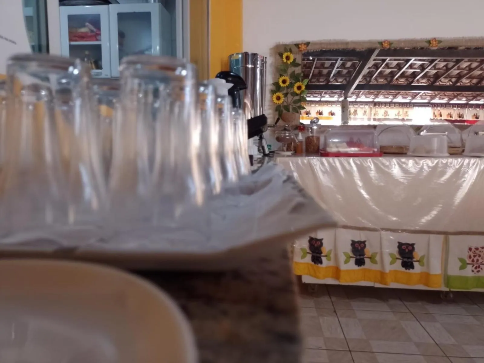 Restaurant/places to eat in Suítes São Francisco