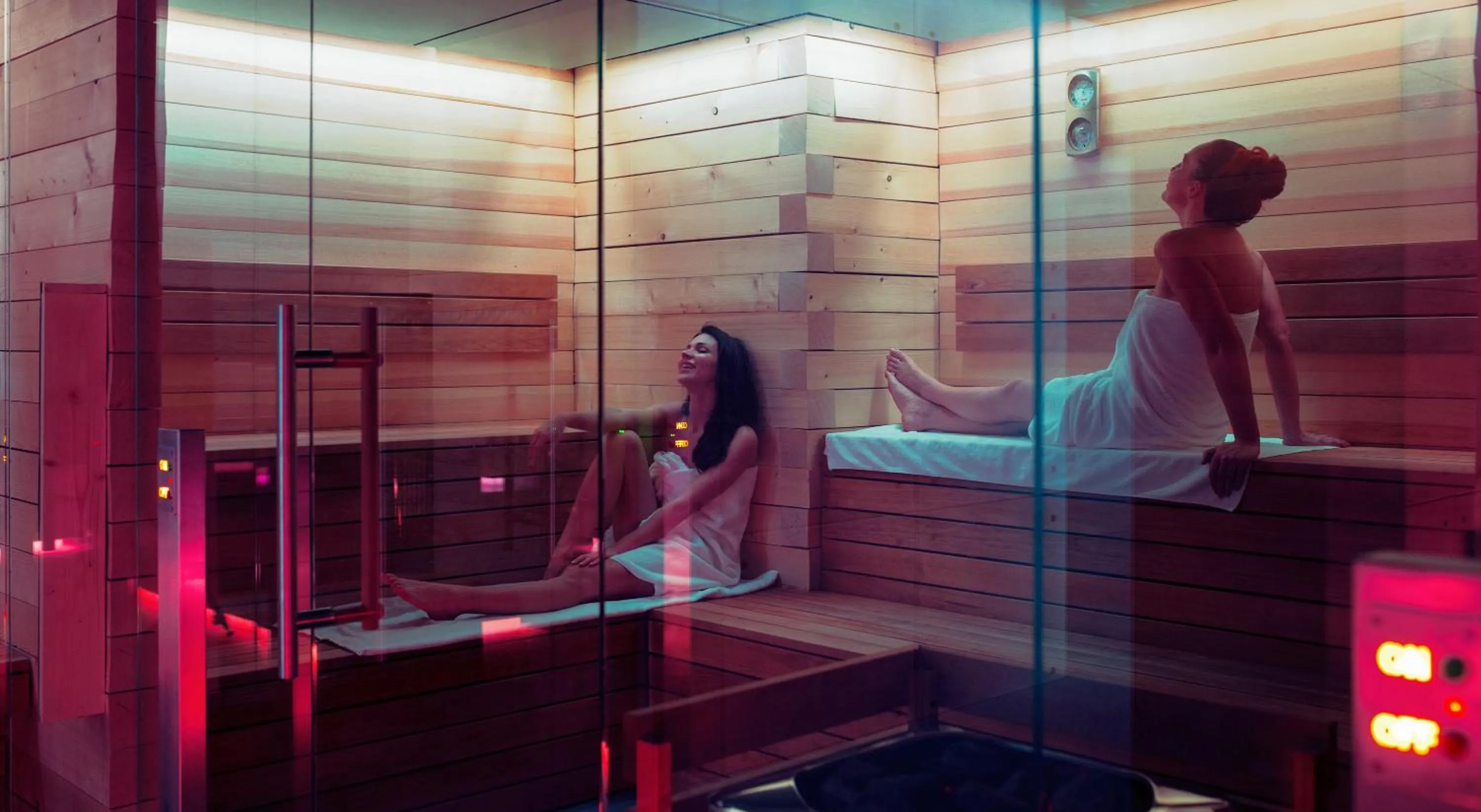 Steam room in Lemon Resort Spa