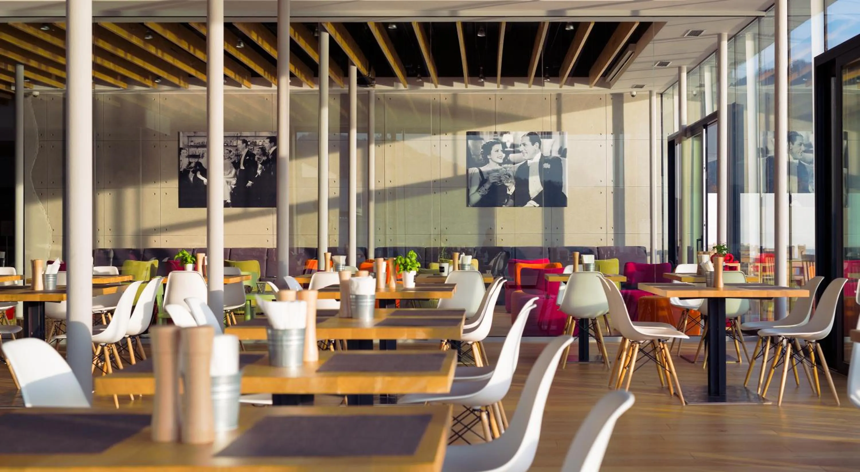 Restaurant/places to eat in Lemon Resort Spa