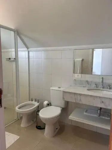 Double Room with Spa Bath in Pousada Itália Moderna Double Room with Spa Bath in Pousada Itália Moderna