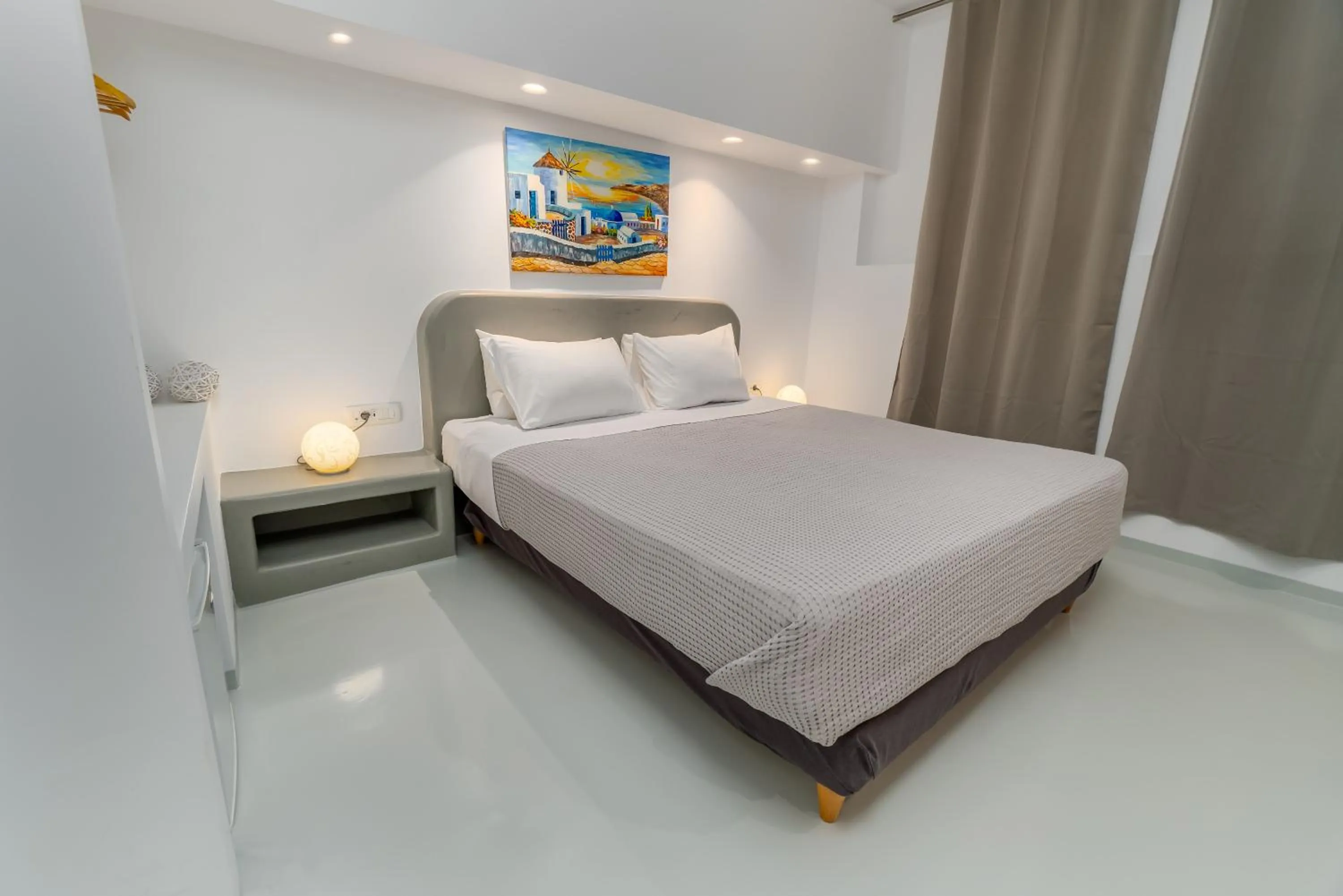 Bedroom, Bed in Central Fira Suites